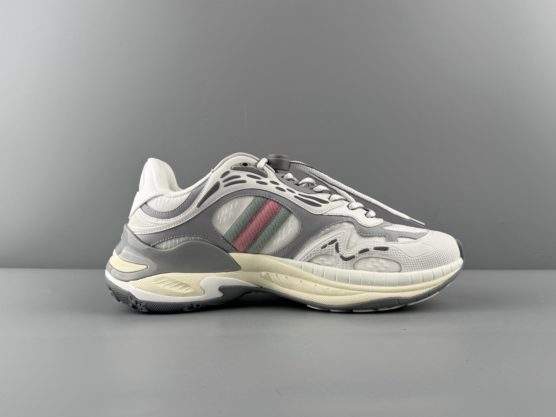 GUCCI Leather Round-Toe Drawstring Low-Top Casual Sneakers (Unisex) Developed using original factory data, with all materials sourced from the same suppliers as the authentic production line.