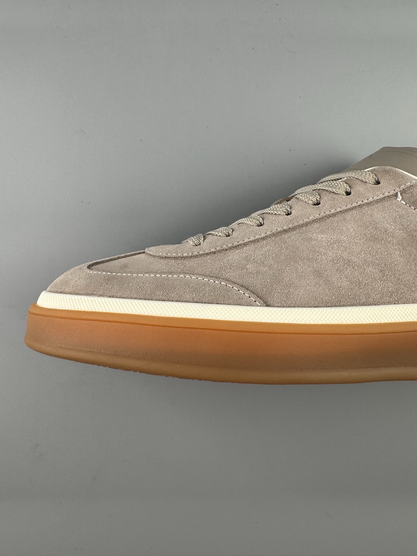 Loro Piana 25SS Tennis Walk Series Sneakers β Original design purchased and developed. This new model features suede and mesh with an ultra-low cut, suitable for year-round wear - Image 4