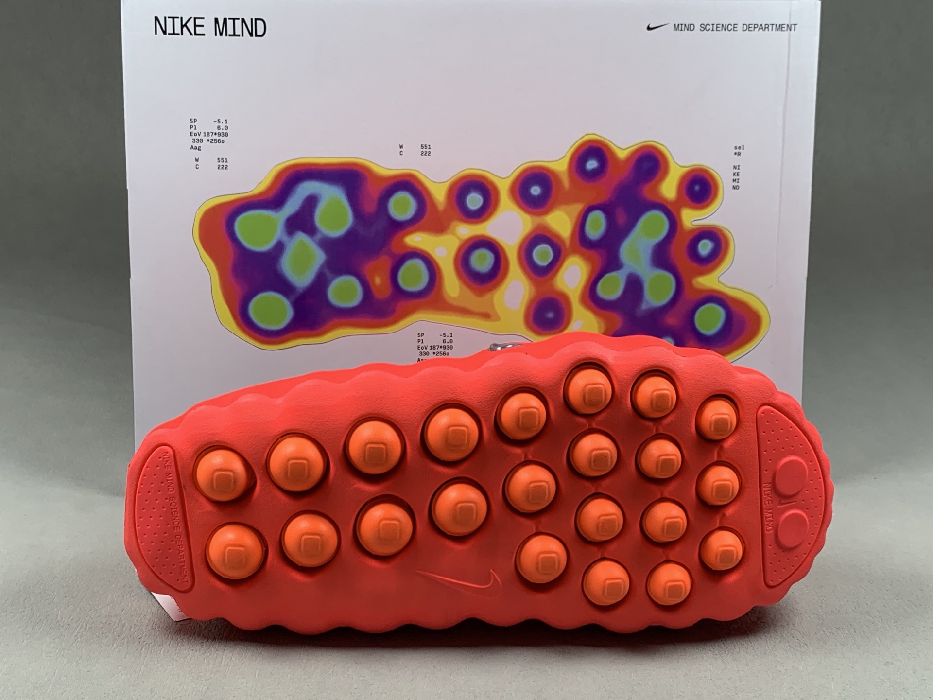 Nike Mind 001 Sail Red toe-post slide sandals with black-tech footbed, foot-massage sole, comfortable fit training shoes. Top-tier version with correct details 1:1 standard configuration combination sole MD soft midsole + gradient matte outsole - Image 4