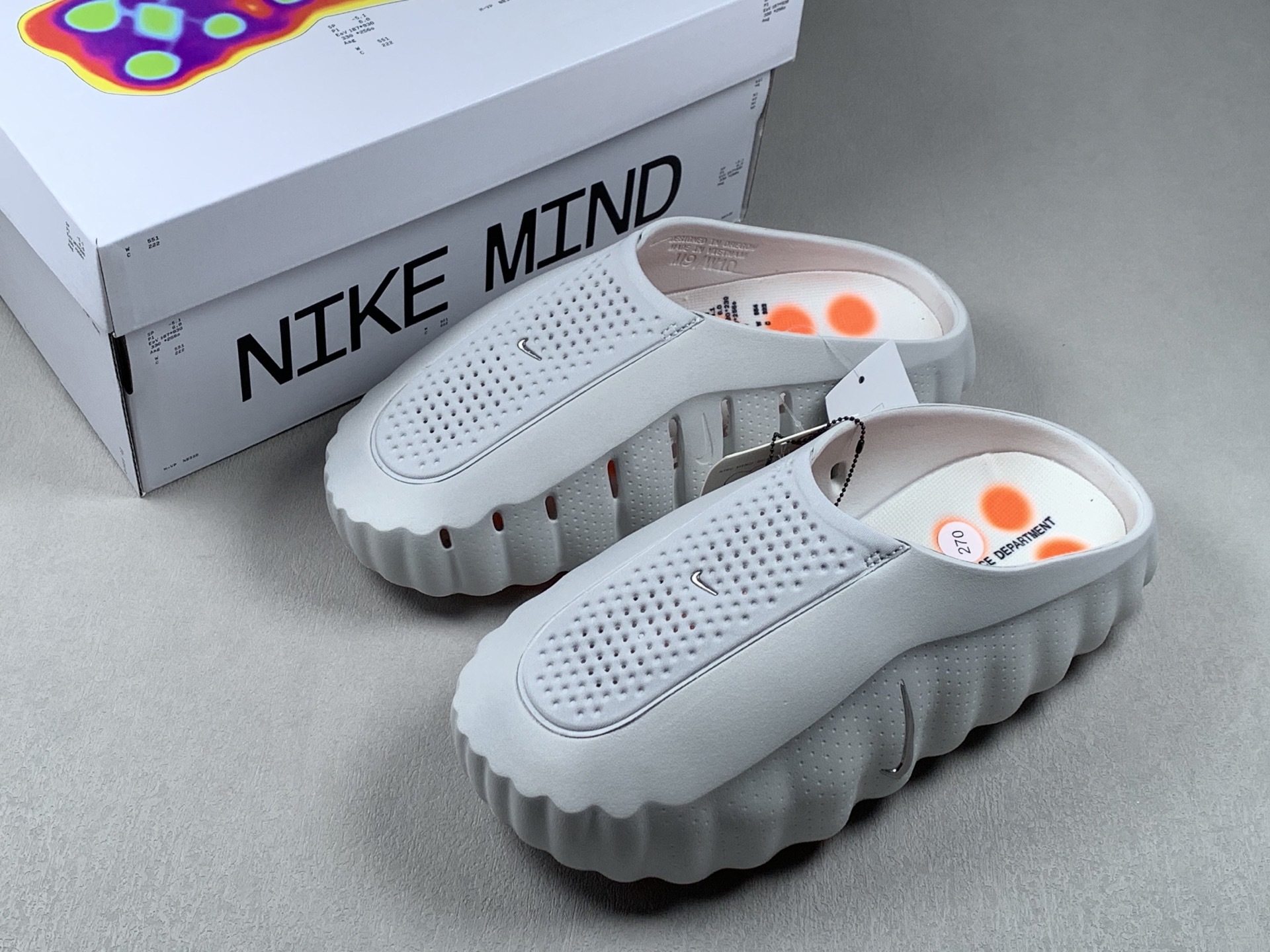 Nike Mind 001 Sail White-grey toe-post slide sandals with black-tech footbed, foot-massage sole, comfortable and snug-fitting training shoes. Top-tier version with accurate details 1:1 standard combination sole MD soft midsole + gradient matte outsole Ultra-high cleanliness and finishing - Image 2