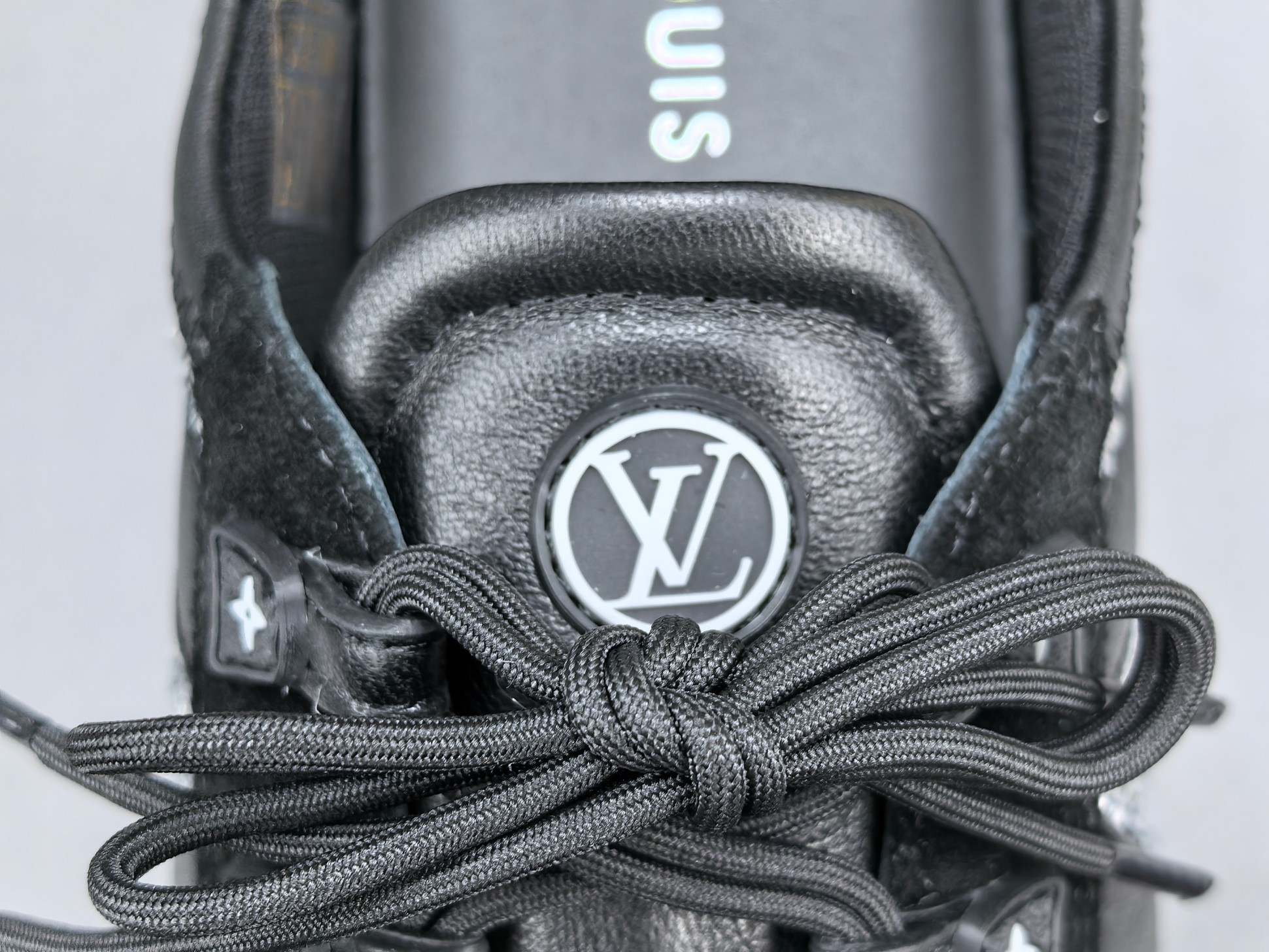 Louis Vuitton Sneakerina German trainer–style women’s casual sneakers made from cowhide leather, featuring a round toe, lace-up closure, ballet-inspired design, thin sole, and low-top silhouette. Designed for everyday lifestyle and casual wear. Sizes: 35, 36, 37, 38, 39, 40 (Women’s). - Image 2