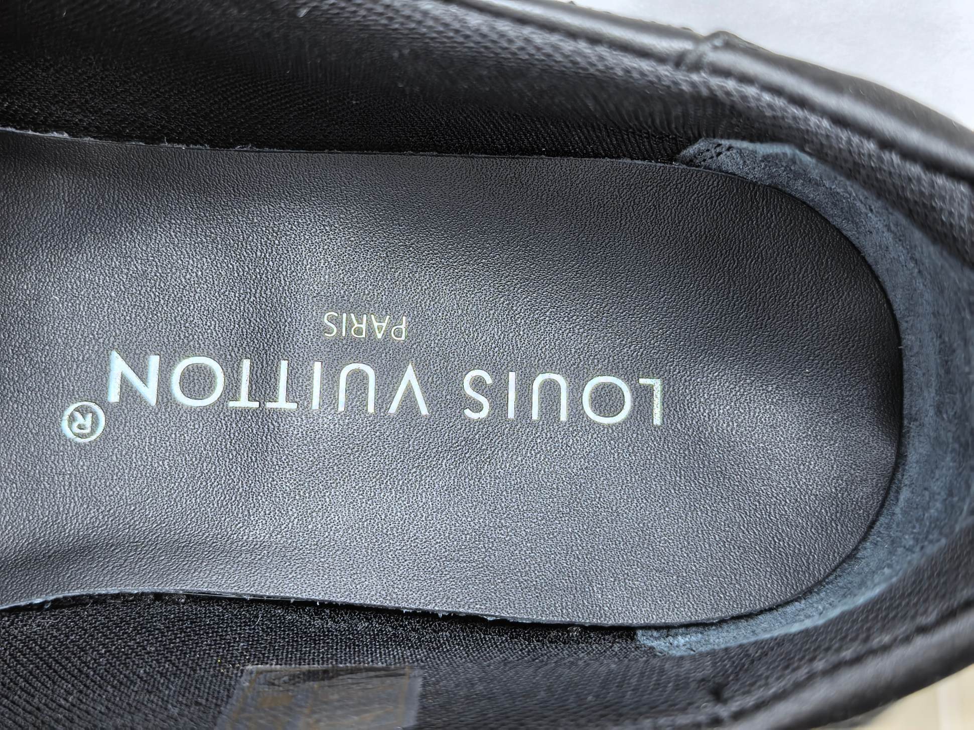 Louis Vuitton Sneakerina German trainer–style women’s casual sneakers made from cowhide leather, featuring a round toe, lace-up closure, ballet-inspired design, thin sole, and low-top silhouette. Designed for everyday lifestyle and casual wear. Sizes: 35, 36, 37, 38, 39, 40 (Women’s). - Image 7