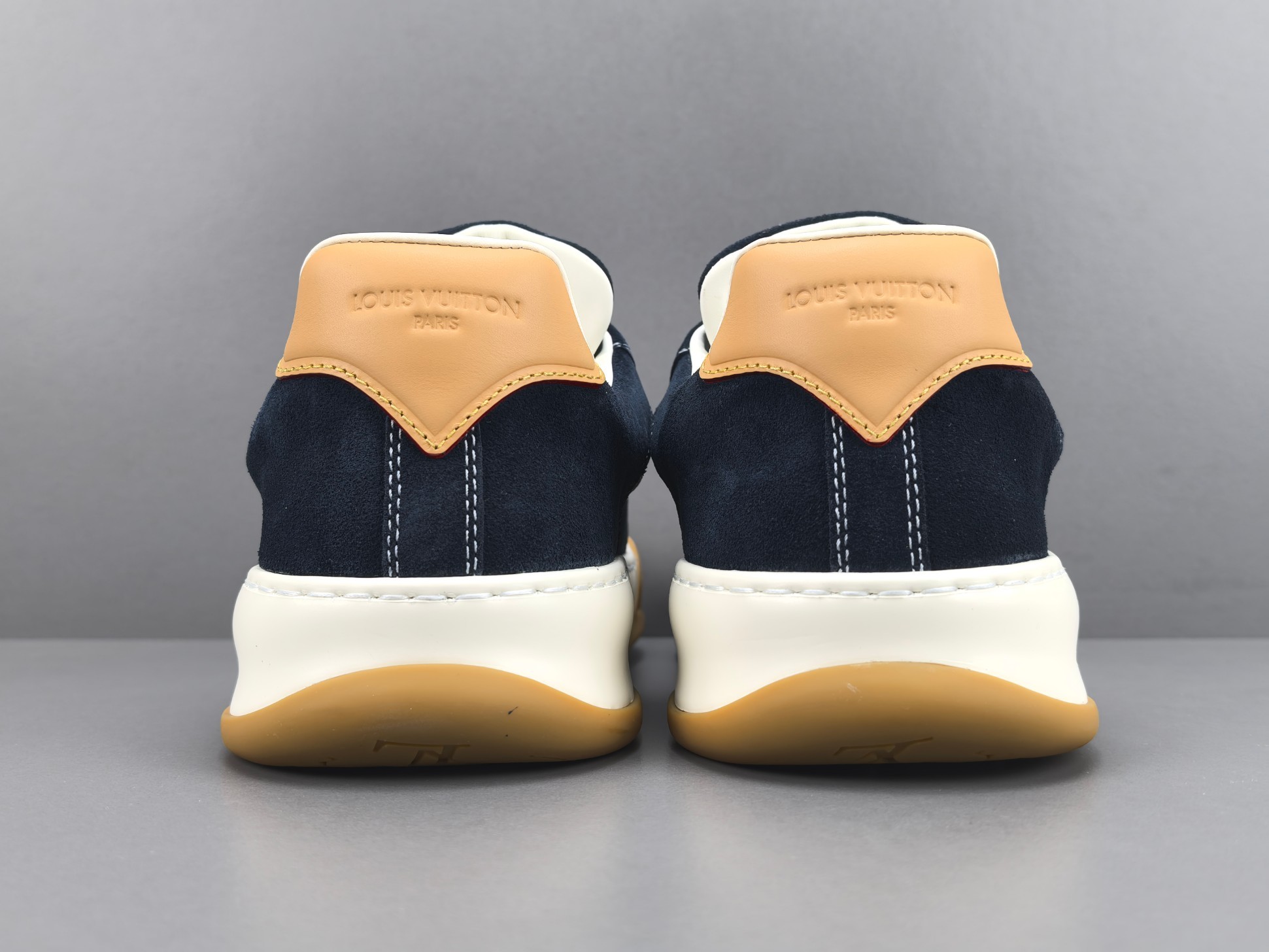 Louis Vuitton Tilted Men’s low-top skate-style sneakers made of suede calf leather, featuring a round toe and lace-up closure. Sizes: 39, 40, 41, 42, 43, 44, 45, 46 (Men’s) - Image 10