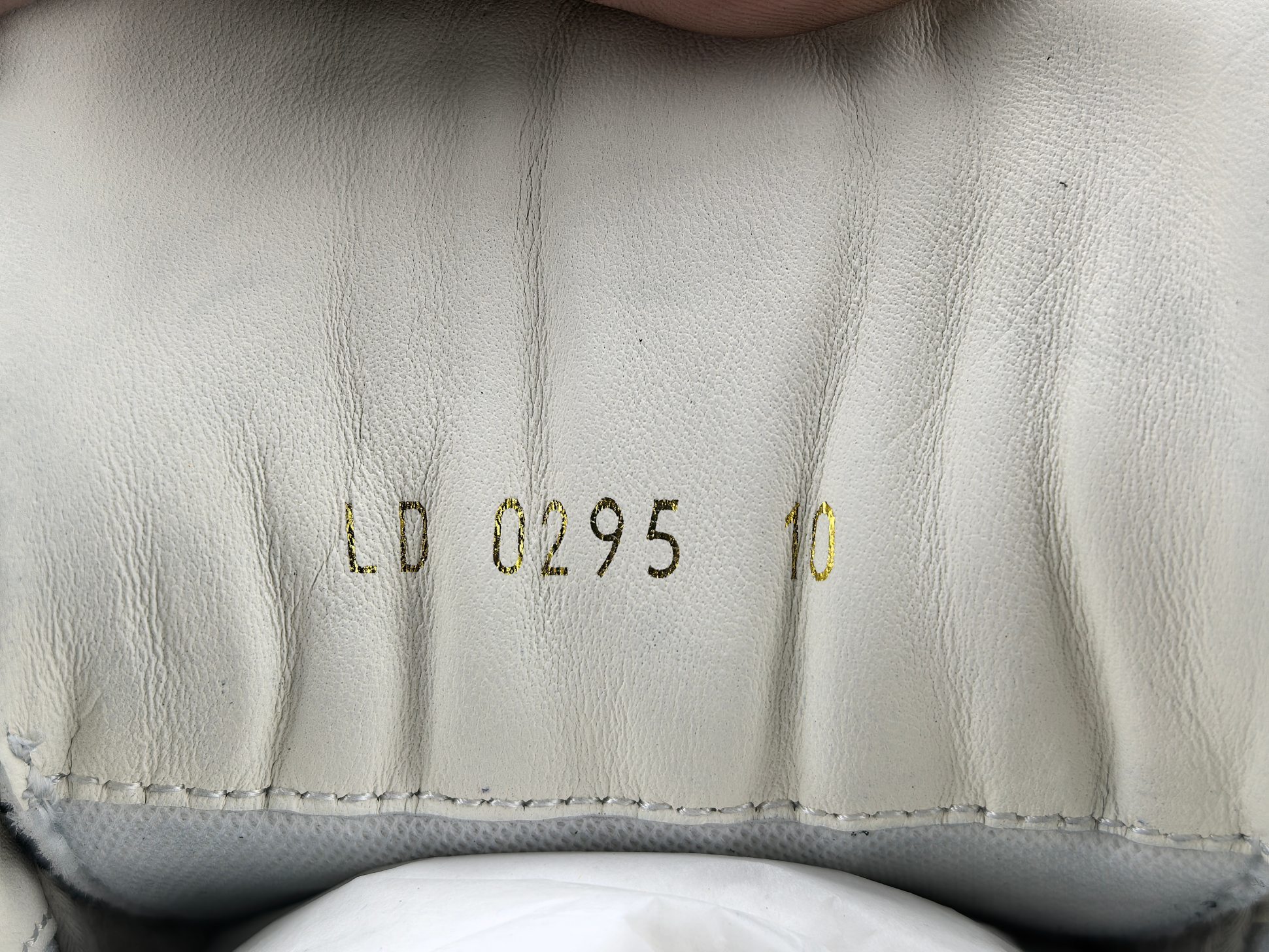 Louis Vuitton Tilted Men’s low-top skate-style sneakers made of suede calf leather, featuring a round toe and lace-up closure. Sizes: 39, 40, 41, 42, 43, 44, 45, 46 (Men’s) - Image 16