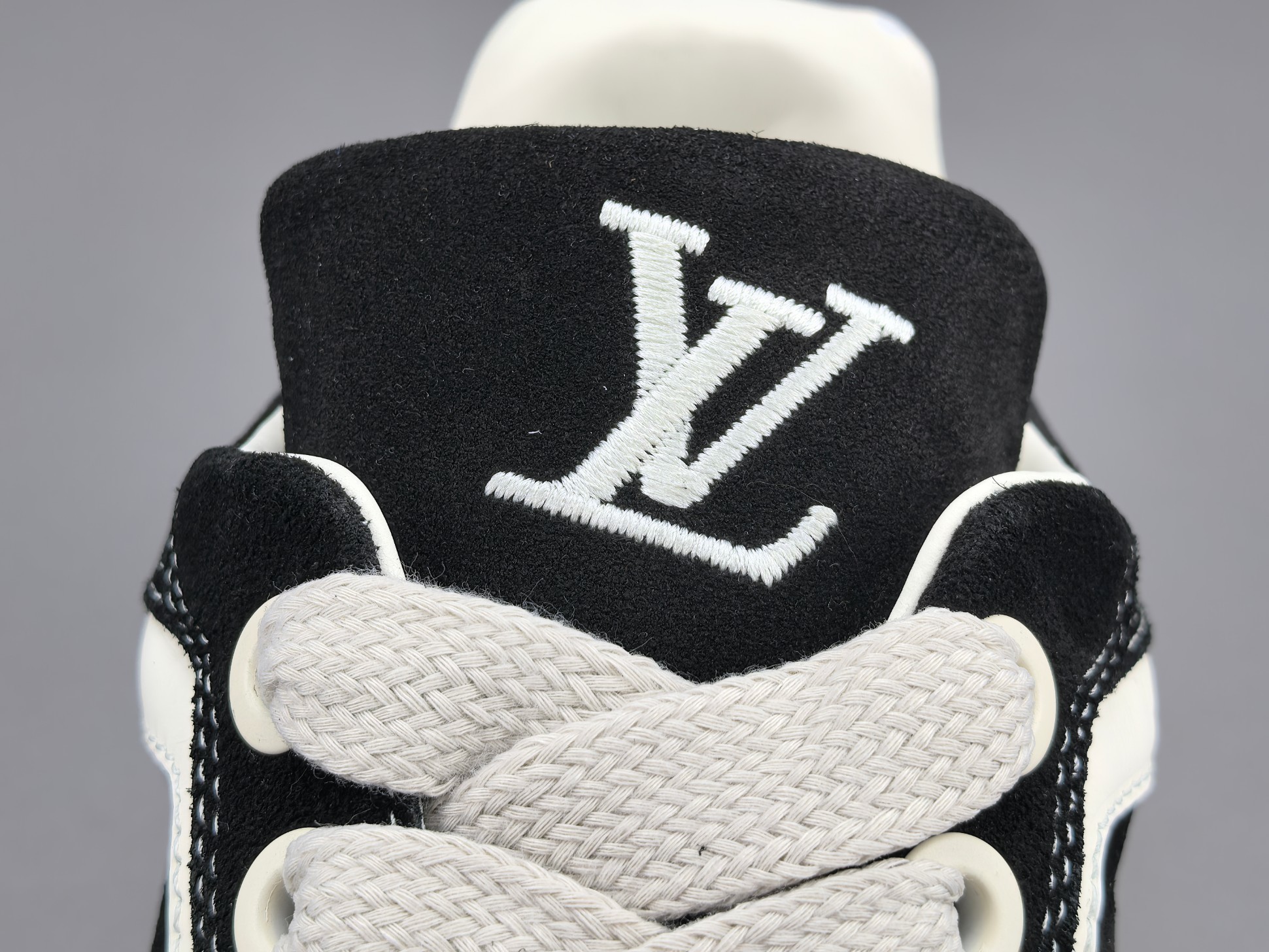 Louis Vuitton Tilted Men’s low-top skate sneakers crafted from suede calf leather, featuring a round toe and lace-up closure. Sizes: 39, 40, 41, 42, 43, 44, 45, 46 (Men’s) - Image 7