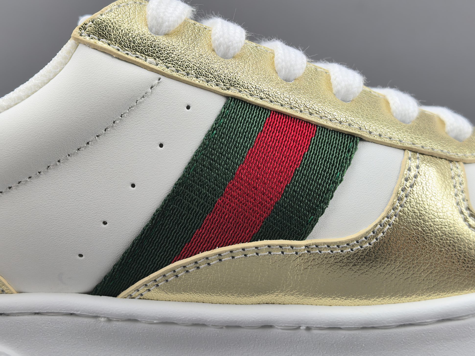 Gucci Chunky “Biscuit” Sneakers Low-top sneakers made from calf leather, featuring a round toe and lace-up closure. Sizes: 35, 36, 37, 38, 39, 40, 41, 42, 43, 44, 45 (Unisex). - Image 3