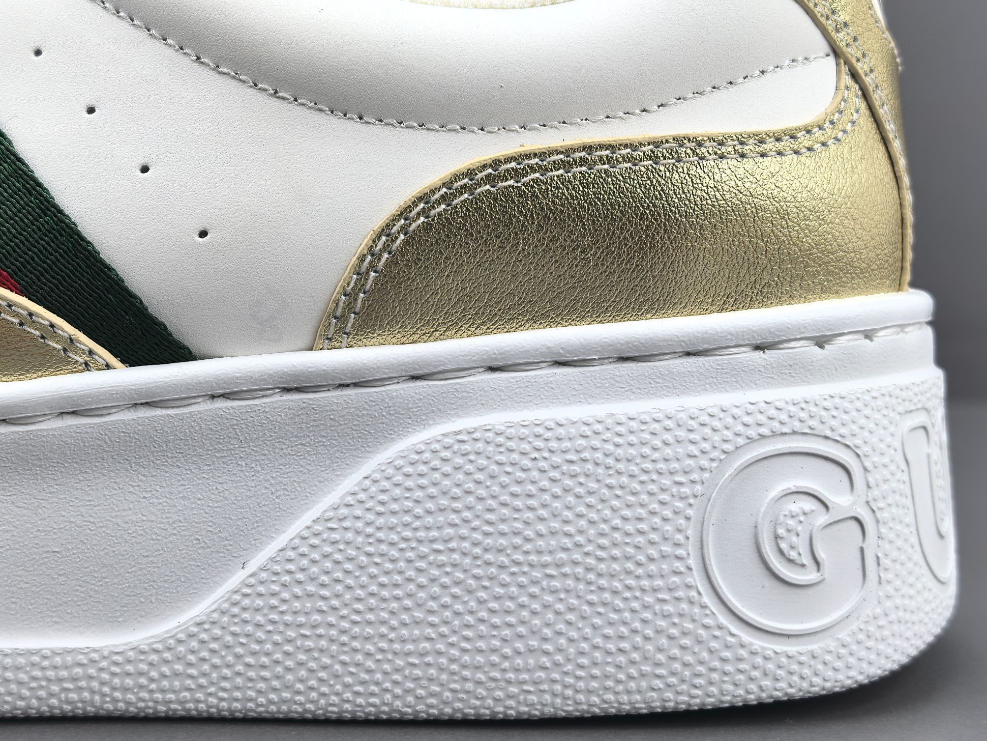 Gucci Chunky “Biscuit” Sneakers Low-top sneakers made from calf leather, featuring a round toe and lace-up closure. Sizes: 35, 36, 37, 38, 39, 40, 41, 42, 43, 44, 45 (Unisex). - Image 5