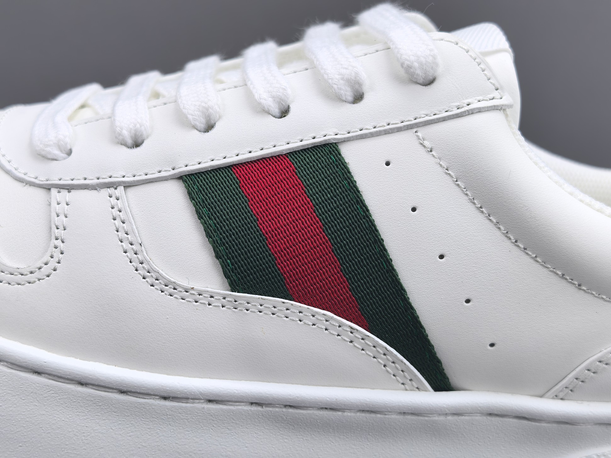 Gucci Chunky “Biscuit” Sneakers Low-top sneakers crafted from calf leather, featuring a round toe and lace-up closure. Sizes: 35, 36, 37, 38, 39, 40, 41, 42, 43, 44, 45 (Unisex). - Image 4