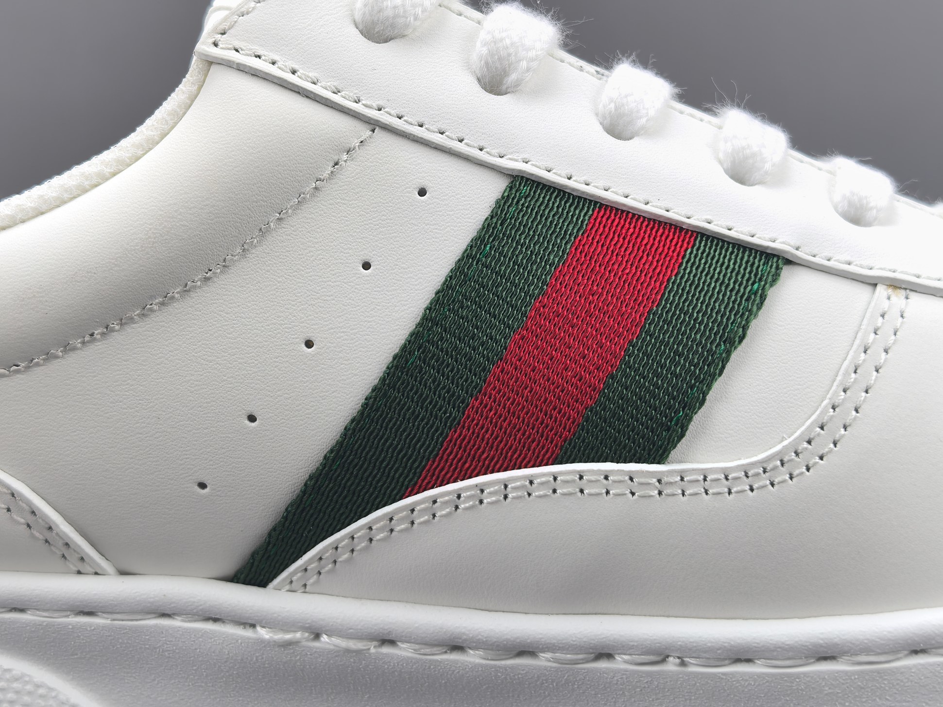 Gucci Chunky “Biscuit” Sneakers Low-top sneakers crafted from calf leather, featuring a round toe and lace-up closure. Sizes: 35, 36, 37, 38, 39, 40, 41, 42, 43, 44, 45 (Unisex). - Image 5