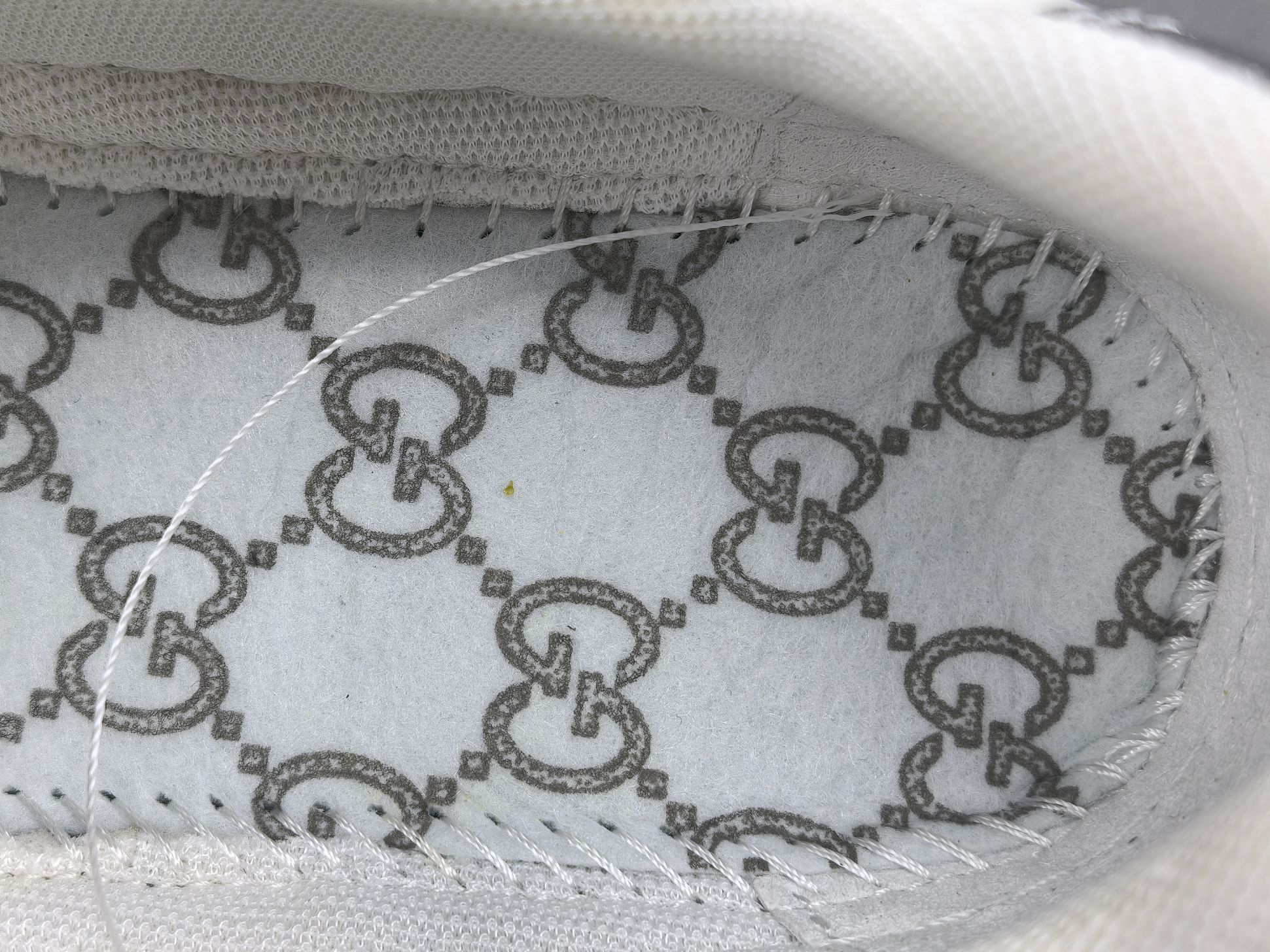 Gucci Chunky “Biscuit” Sneakers Low-top sneakers crafted from calf leather, featuring a round toe and lace-up closure. Sizes: 35, 36, 37, 38, 39, 40, 41, 42, 43, 44, 45 (Unisex). - Image 3