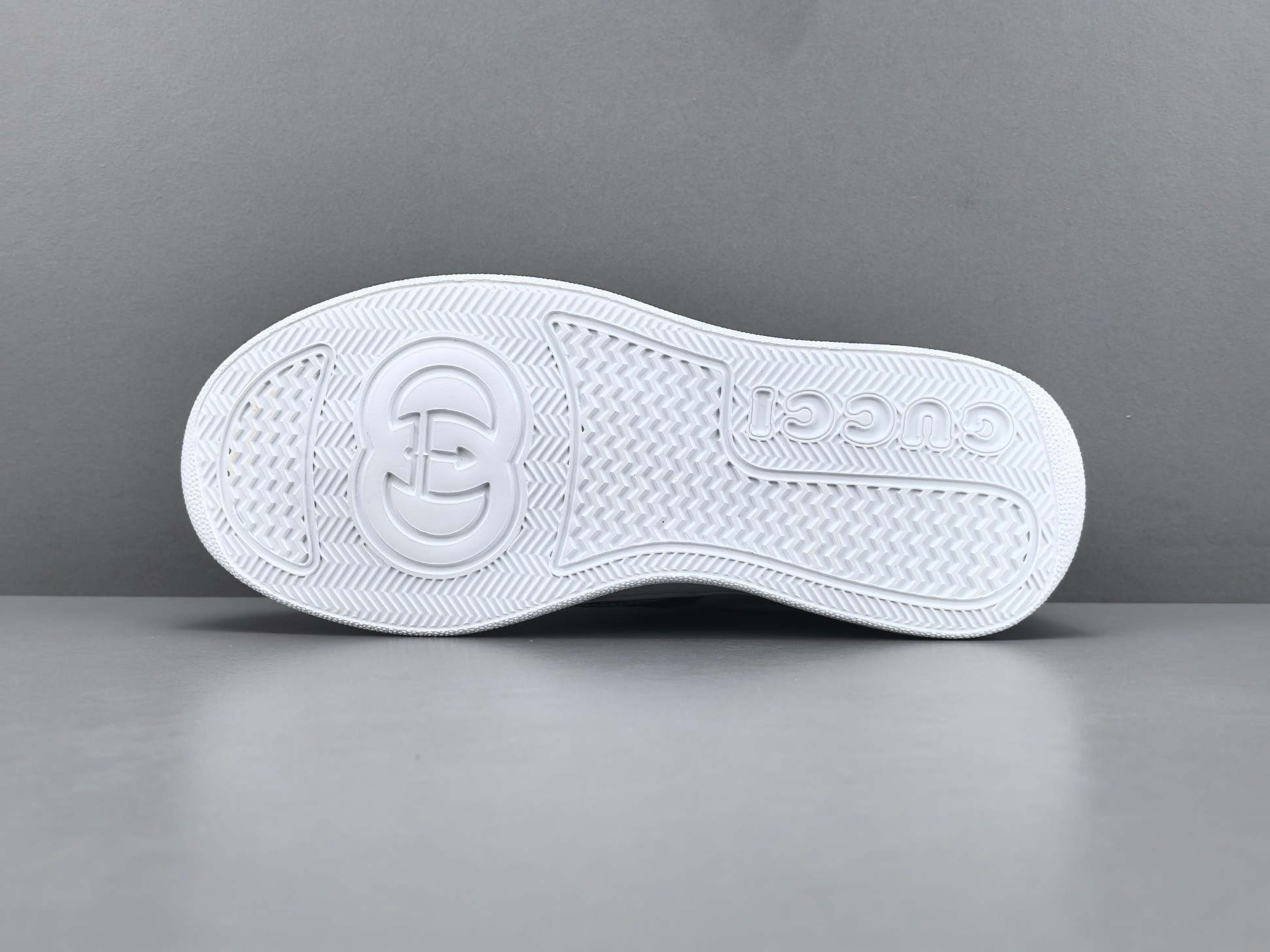 Gucci Chunky “Biscuit” Sneakers Low-top sneakers crafted from calf leather, featuring a round toe and lace-up closure. Sizes: 35, 36, 37, 38, 39, 40, 41, 42, 43, 44, 45 (Unisex). - Image 13