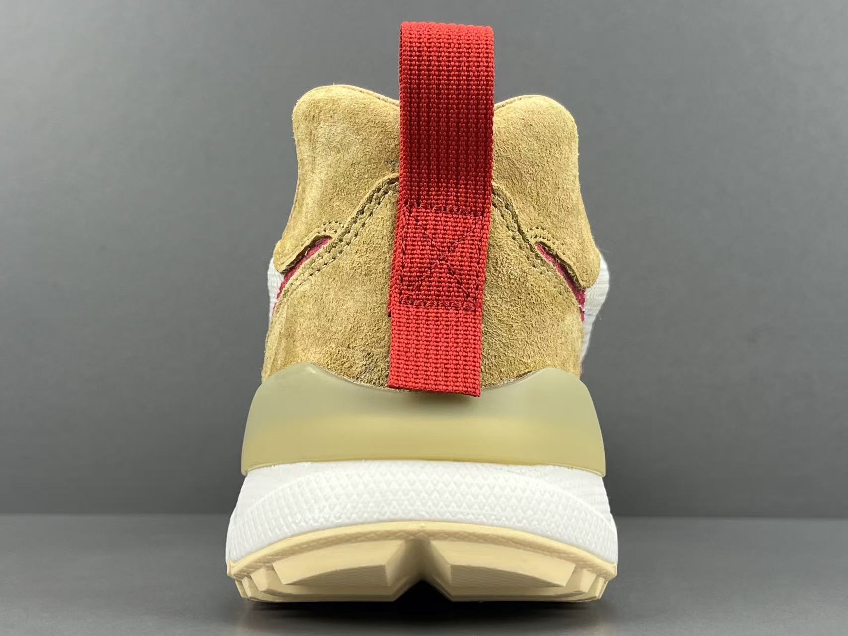 Nike x Tom Sachs Craft Mars Yard 3.0 Men’s low-top lifestyle sneakers in beige-brown, featuring comfortable, versatile wear, and slip-resistant, durable sole. Item number: IF2885-100. - Image 3