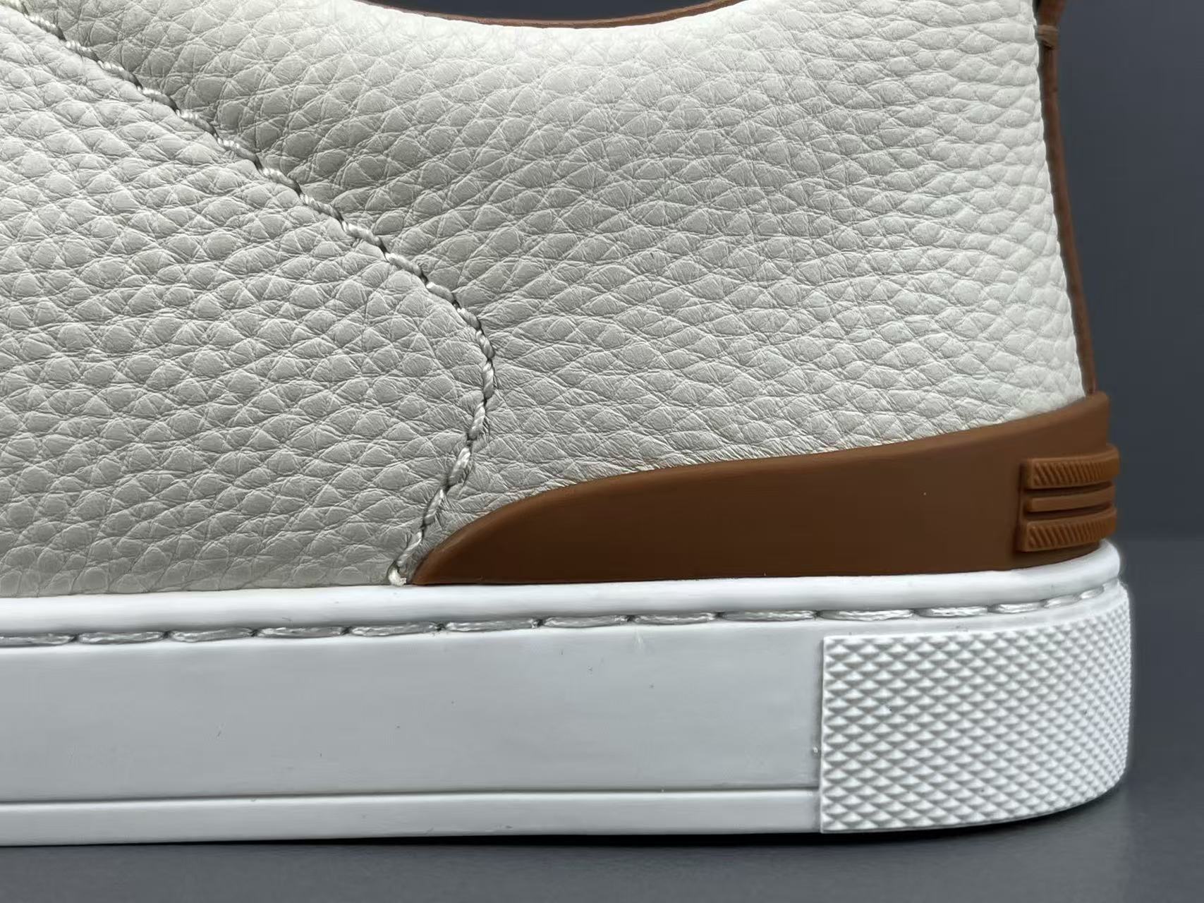 Ermenegildo Zegna Zegan Triple Stitch Men’s low-top sneakers made of leather, featuring a round toe and flat sole. Sizes: 39, 40, 41, 42, 43, 44, 45. - Image 6