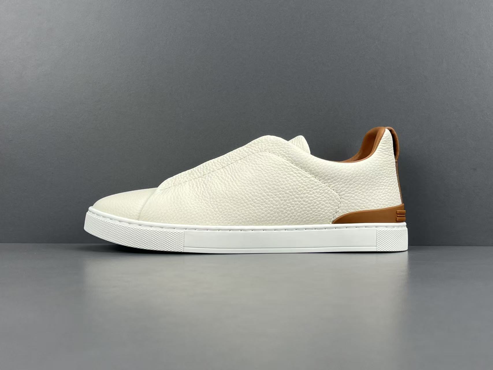 Ermenegildo Zegna Zegan Triple Stitch Men’s low-top sneakers made of leather, featuring a round toe and flat sole. Sizes: 39, 40, 41, 42, 43, 44, 45. - Image 11