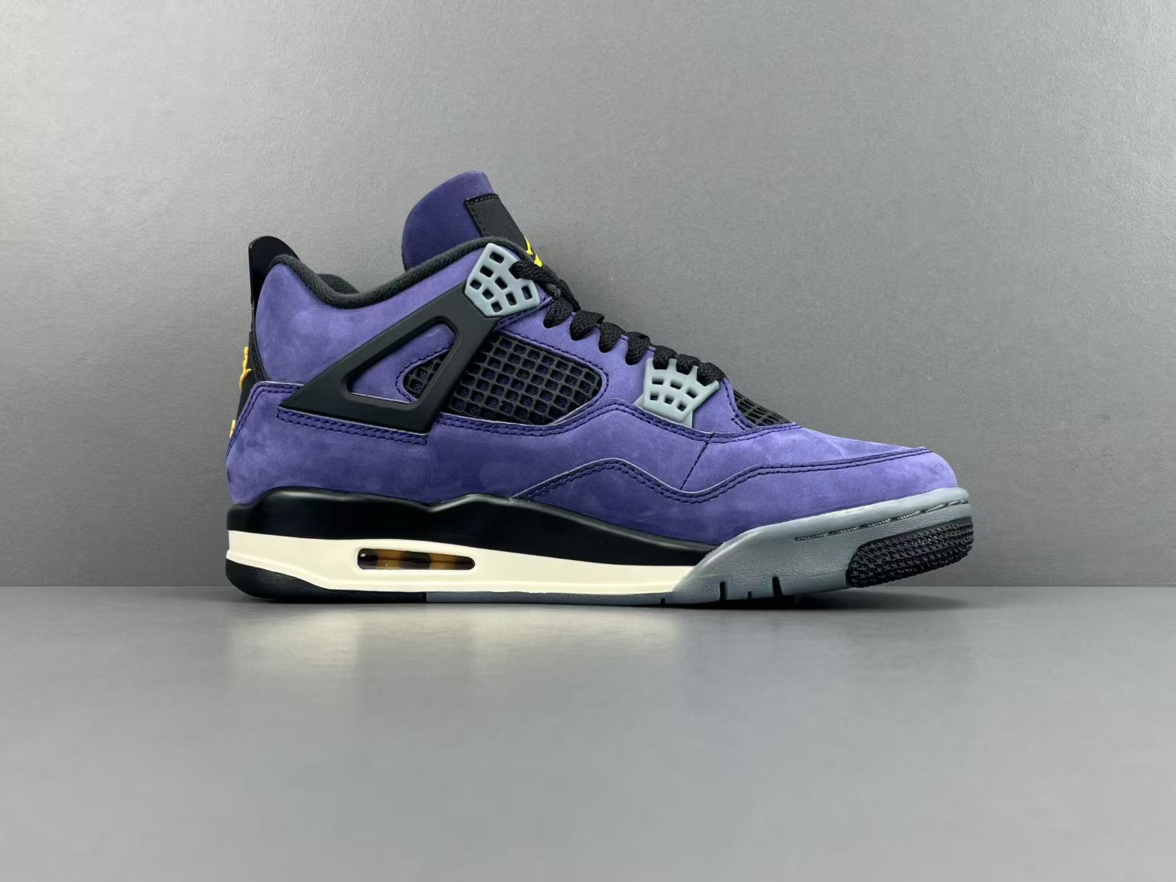 Nike Air Jordan 4 Retro "Lakeshow" Mid-top retro basketball sneakers in purple, featuring comfortable, versatile wear and durable construction, inspired by the Lakers colorway. Suitable for men and women (unisex).
