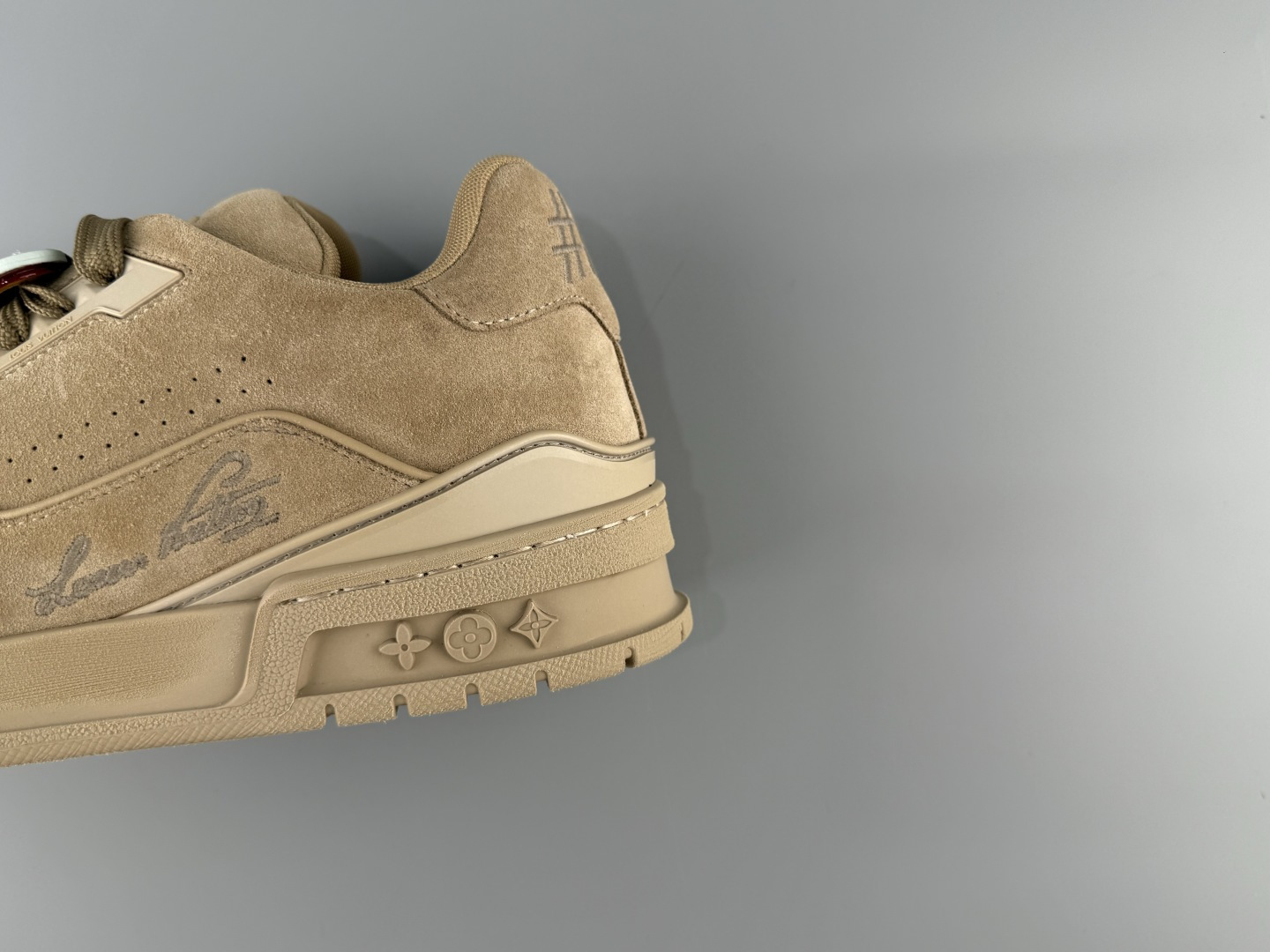 Louis Vuitton LV Trainer in light coffee brown with hang tag. Made from imported Italian cow suede/leather using top-level craftsmanship - Image 3