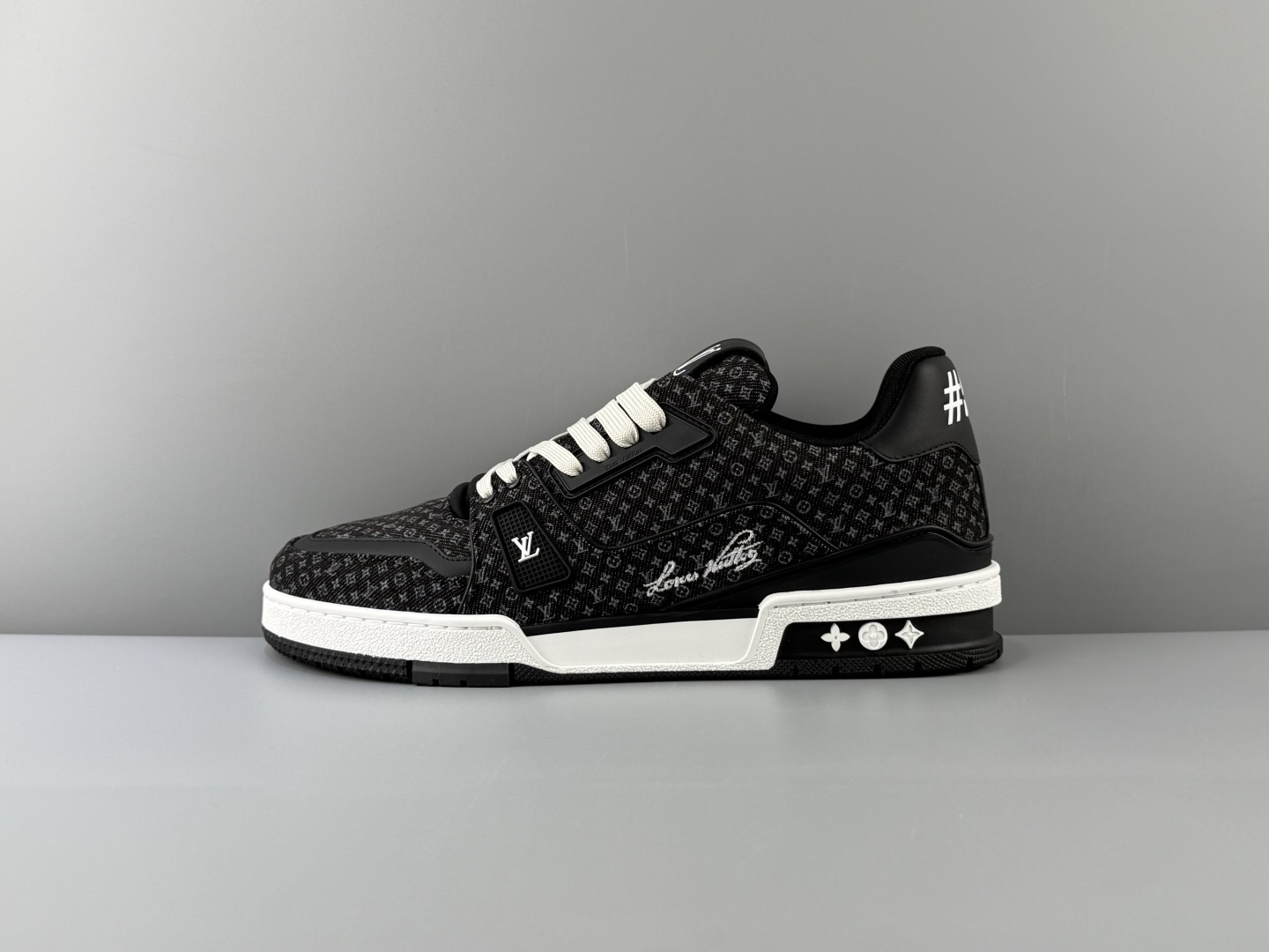 LOUIS VUITTON 2026 latest colorway Trainer, featuring an all-denim and suede construction, floral details, handwritten-style branding, round toe, lace-up closure, and low-top sneaker design