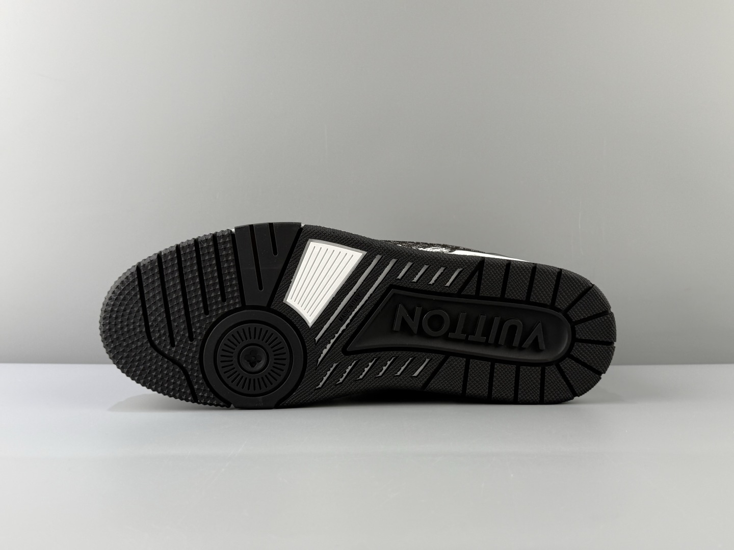 LOUIS VUITTON 2026 latest colorway Trainer, featuring an all-denim and suede construction, floral details, handwritten-style branding, round toe, lace-up closure, and low-top sneaker design - Image 13