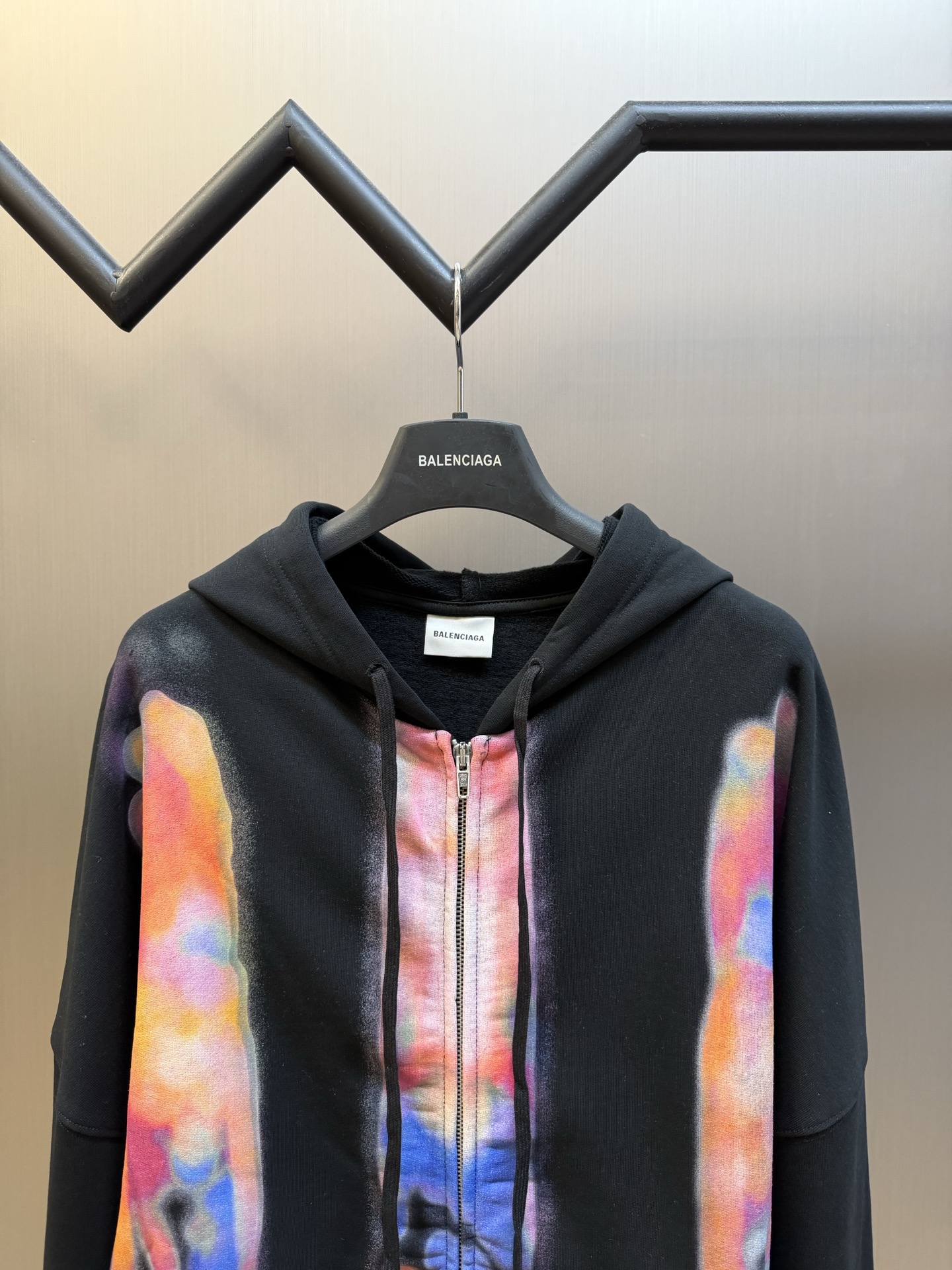 Paris sunset gradient zipper sweatshirt Select heavyweight high-density terry knitting to retain a relaxed and drapey feel - Image 2