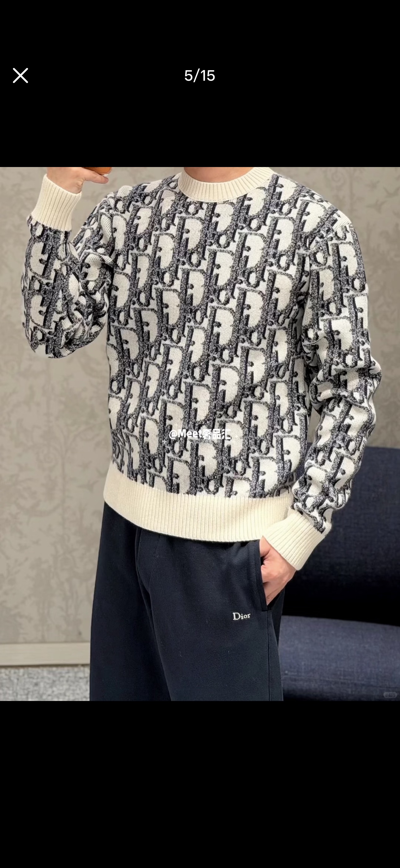 Dio*/Dior SS26 ski series Oblique all-over printed old flower jacquard round neck knitted sweater Custom-spun mixed color yarn, gray and white miscellaneous yarn texture, jacquard pattern all over the body, pattern density and color block gradient effect are in line with the original version. It is not a simple printing, the front and back have the same texture. - Image 13