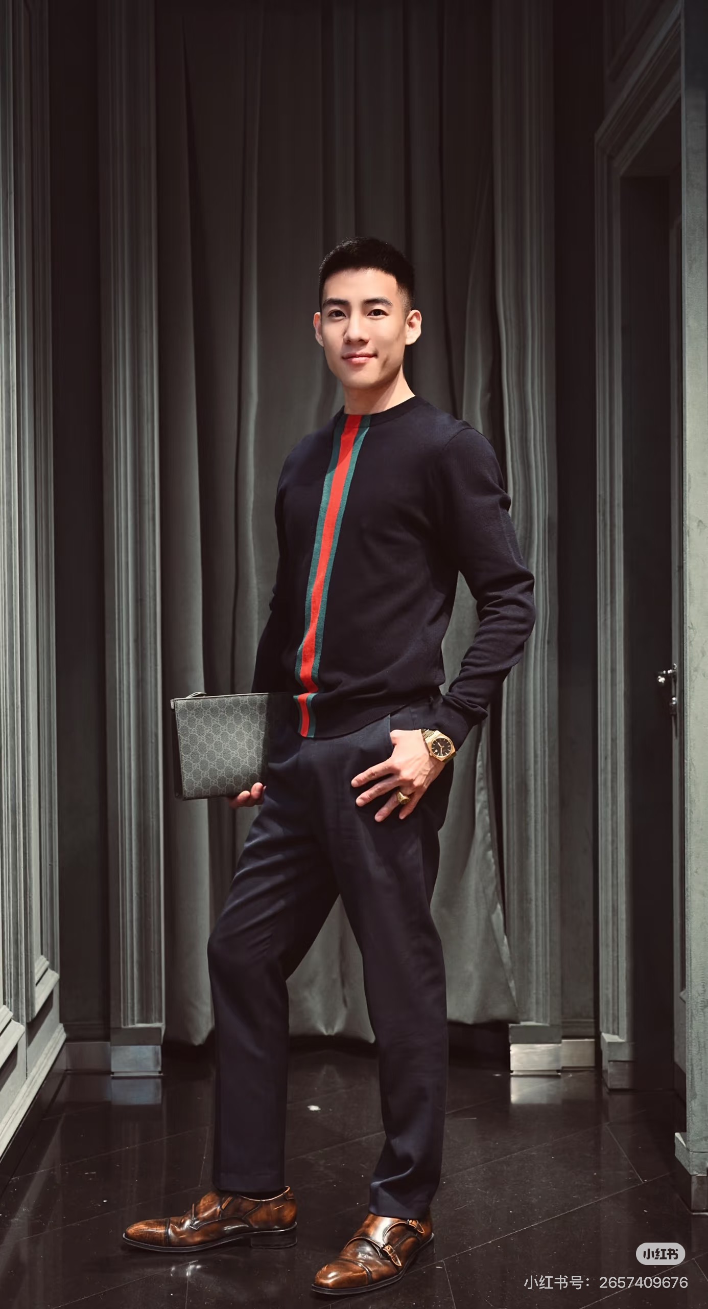 Gucc*/Gucci SS26 vertical striped jacquard knitted crew neck sweater The whole piece is made of custom-woven wool blended yarn - Image 13