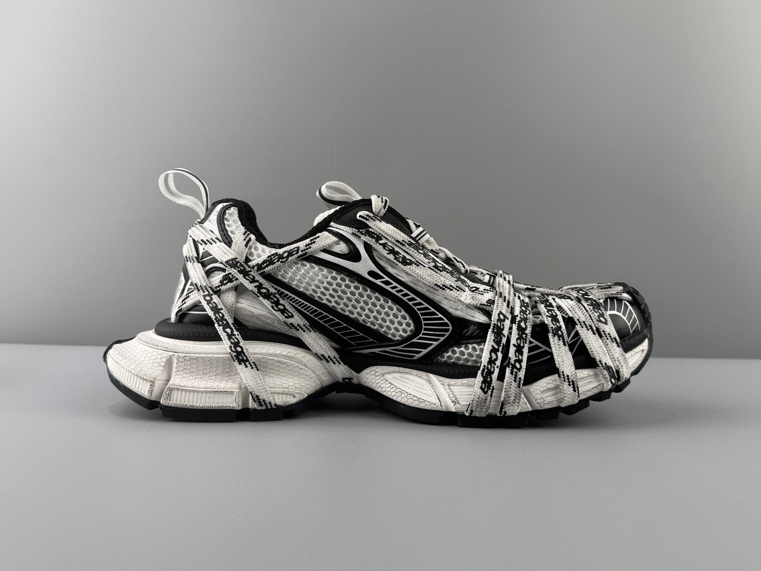 One of the best on the market) Balenciaga 3XL 2026 hot color extreme strap black Sneaker XXXL Balenciaga lace-up dad shoes original last production Mesh and microfiber are all purchased from original materials - Image 3