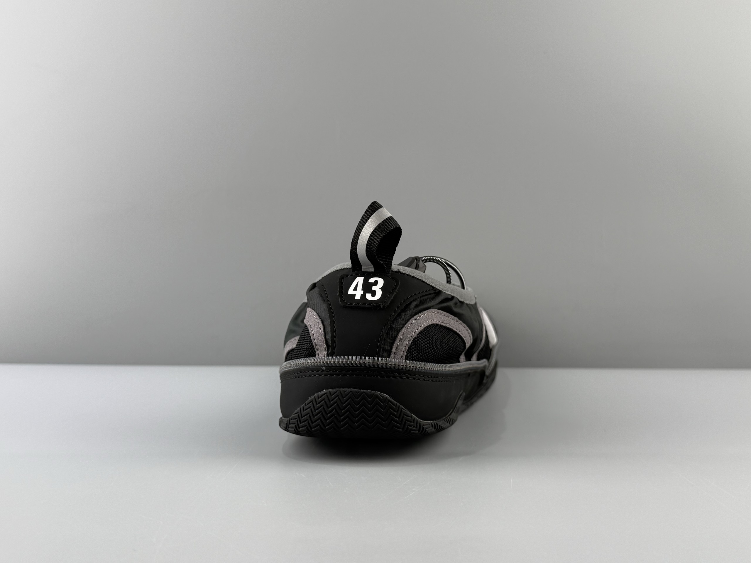 Balenciaga Pocket round toe drawstring low-cut sneakers zipper shoes outdoor shoes Size: 35 36 37 38 39 40 41 42 43 44 45 - Image 4