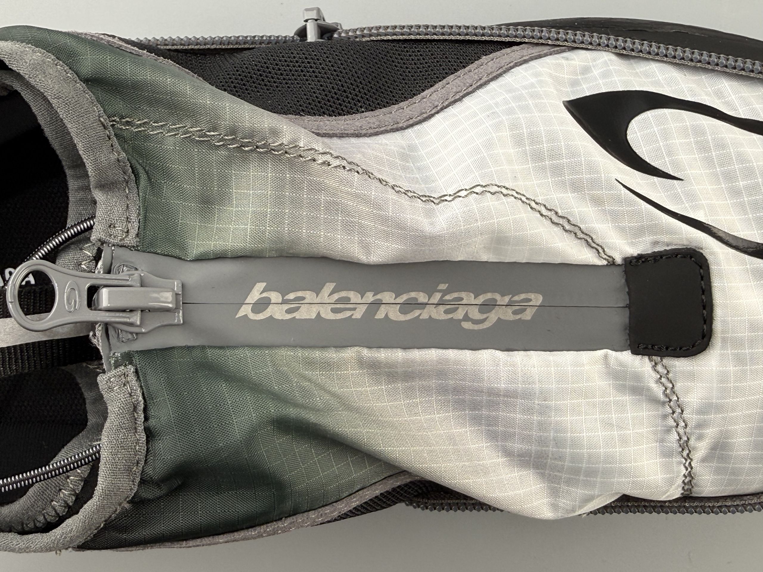 Balenciaga Pocket round toe drawstring low-cut sneakers zipper shoes outdoor shoes Size: 35 36 37 38 39 40 41 42 43 44 45 - Image 18