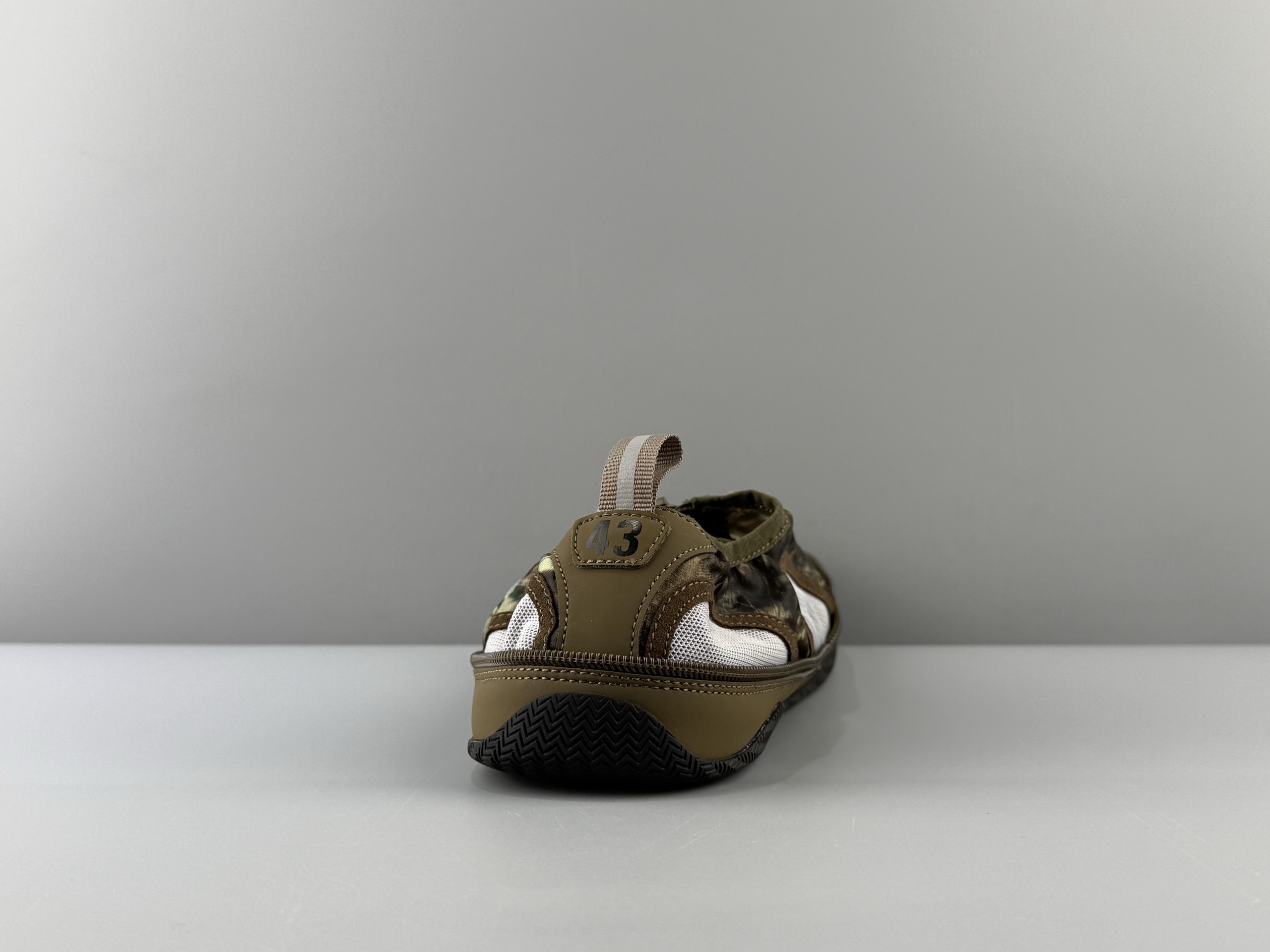 Balenciaga Pocket round toe drawstring low-cut sneakers zipper shoes outdoor shoes Size: 35 36 37 38 39 40 41 42 43 44 45 - Image 4