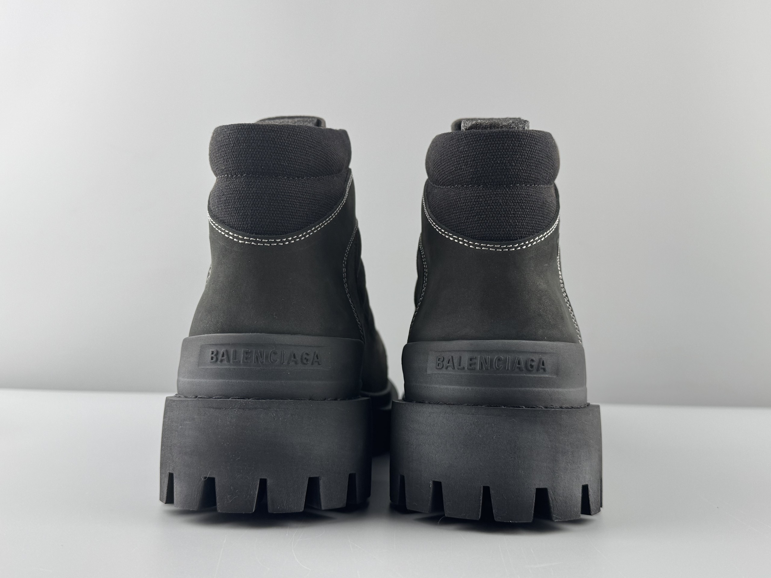 Balenciaga Balenciaga Combat Strike Round Toe Lace-Up Short Martin Boots Men's Size: 39/46 Large Size Customization Non-returnable - Image 7