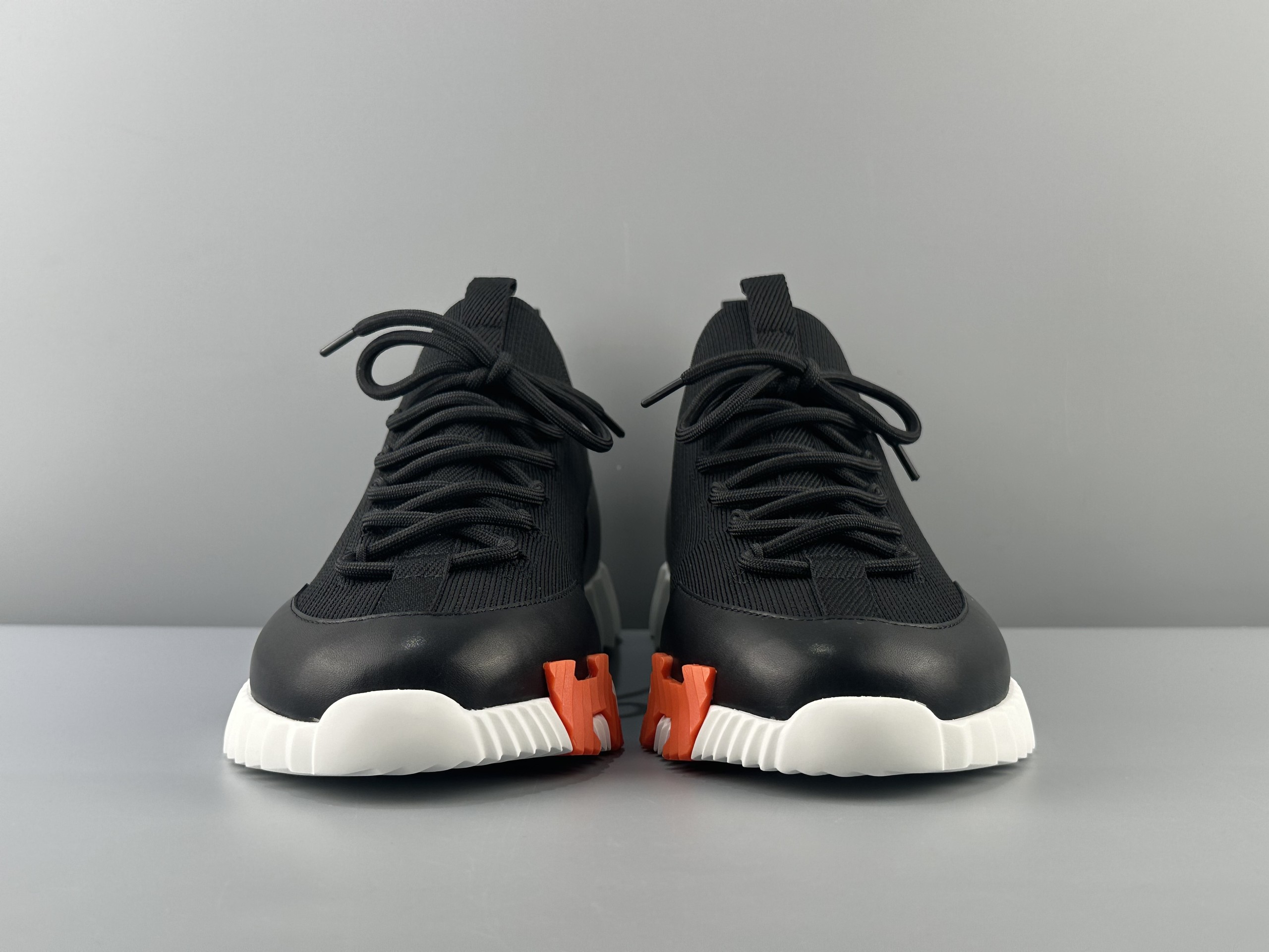 Produced by Foshan’s top manufacturers ❗hot model for foreign trade❗) HERMES Lift suede goatskin, lace-free thick sole, 4cm low-top lifestyle casual shoes, complex craftsmanship, men's style, imported leather production! The best outsole on the market! The tooth marks and water chestnuts are clear and three-dimensional! Produced with top imported raw materials! Size:38 39 40 41 42 43 44 45 46 (Excellent order price❗) - Image 7