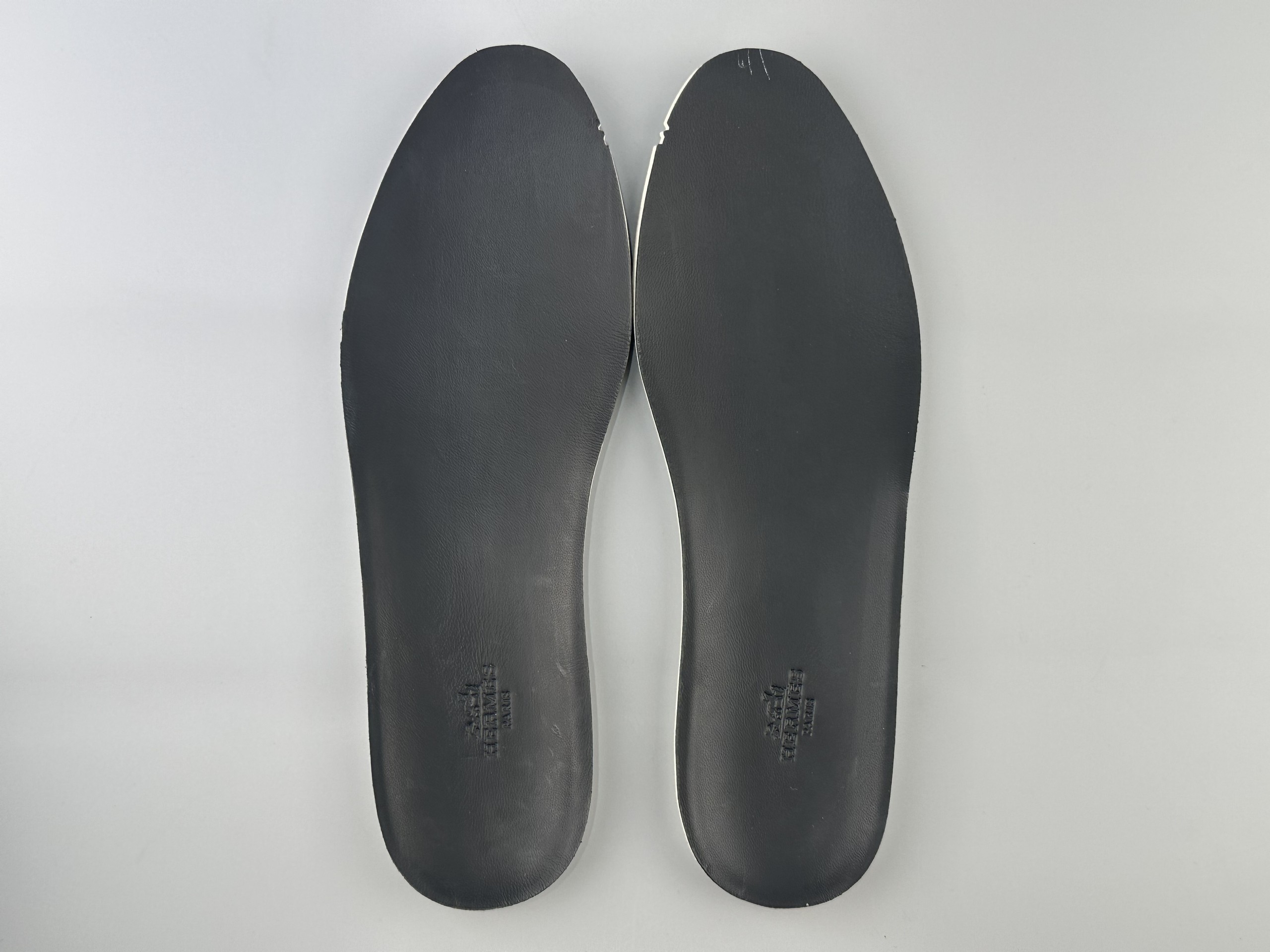 Produced by Foshan’s top manufacturers ❗hot model for foreign trade❗) HERMES Lift suede goatskin, lace-free thick sole, 4cm low-top lifestyle casual shoes, complex craftsmanship, men's style, imported leather production! The best outsole on the market! The tooth marks and water chestnuts are clear and three-dimensional! Produced with top imported raw materials! Size:38 39 40 41 42 43 44 45 46 (Excellent order price❗) - Image 17