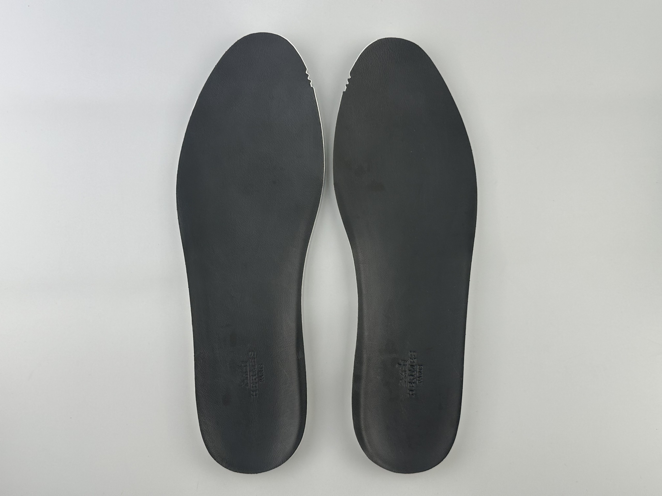 Produced by Foshan’s top manufacturers ❗hot model for foreign trade❗) HERMES Lift suede goatskin, lace-free thick sole, 4cm low-top lifestyle casual shoes, complex craftsmanship, men's style, imported leather production! The best outsole on the market! The tooth marks and water chestnuts are clear and three-dimensional! Produced with top imported raw materials! Size:38 39 40 41 42 43 44 45 46 (Excellent order price❗) - Image 17
