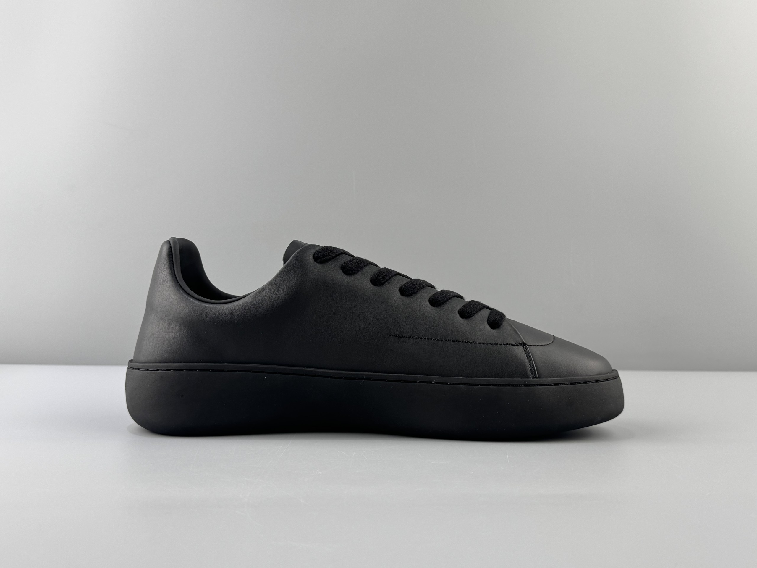 PRADA Court Thick Sole Lace Triangle Logo Low Top Sneakers 4.5cm Men's Size: 38 39 48 41 42 43 44 45 46 (45 46 cannot be returned or exchanged) - Image 3