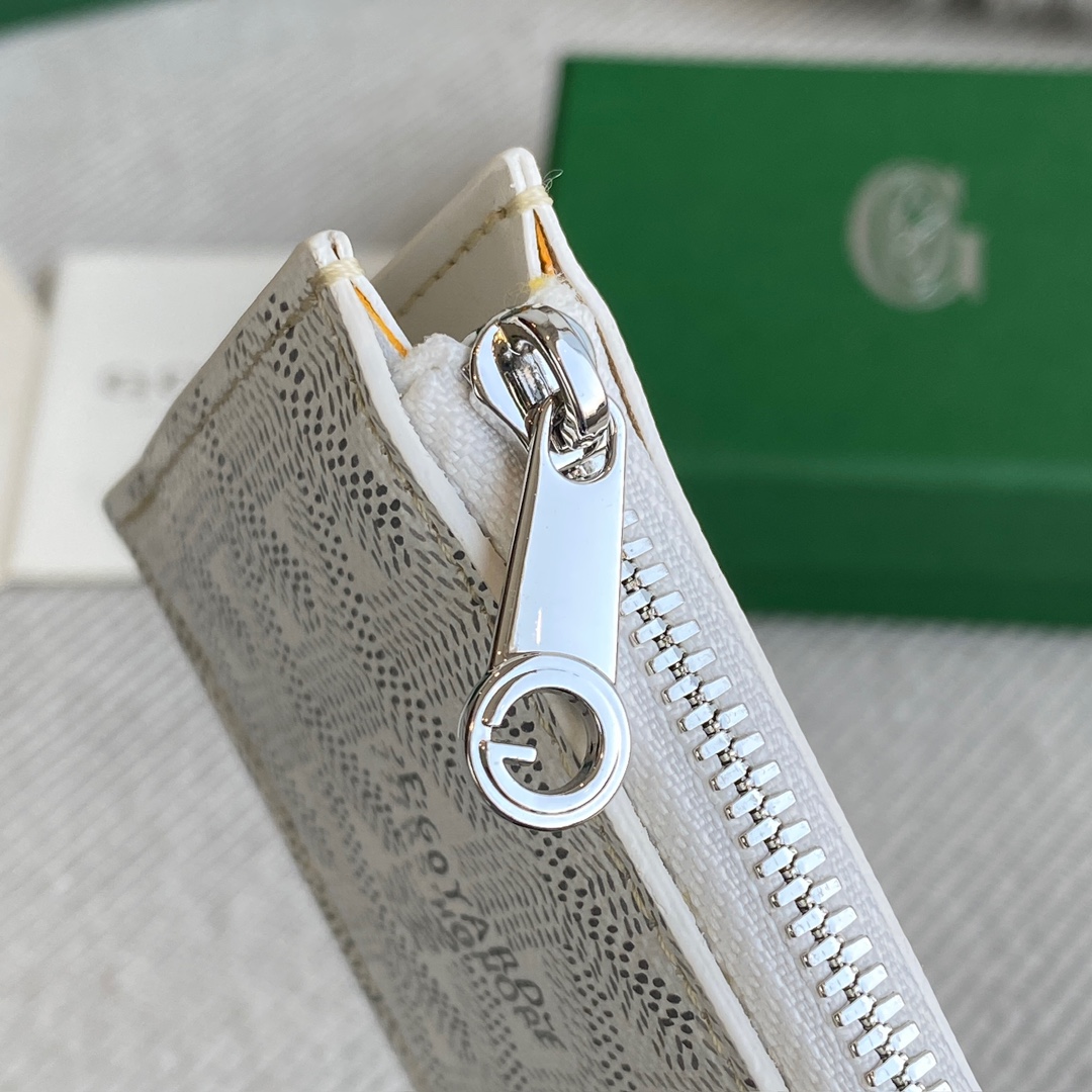 Goyard Goya counter latest version upgraded version new color 🤩 Bourbon flat zipper card holder wallet Three card slots and one zipper pocket can safely store change~ Size: 12.5cm x 1cm x 8.4cm~ Style No - Image 6