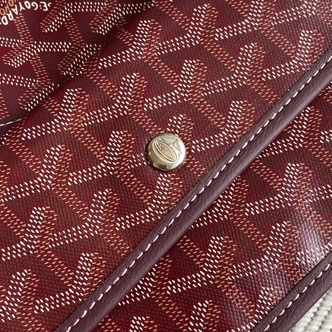 Goyard Goya counter latest version upgraded version new color 🤩Goyard Aniou double-sided shopping bag Goyard's latest Aniou tote bag pays homage to the brand's classic Saint Louis handbag - Image 13