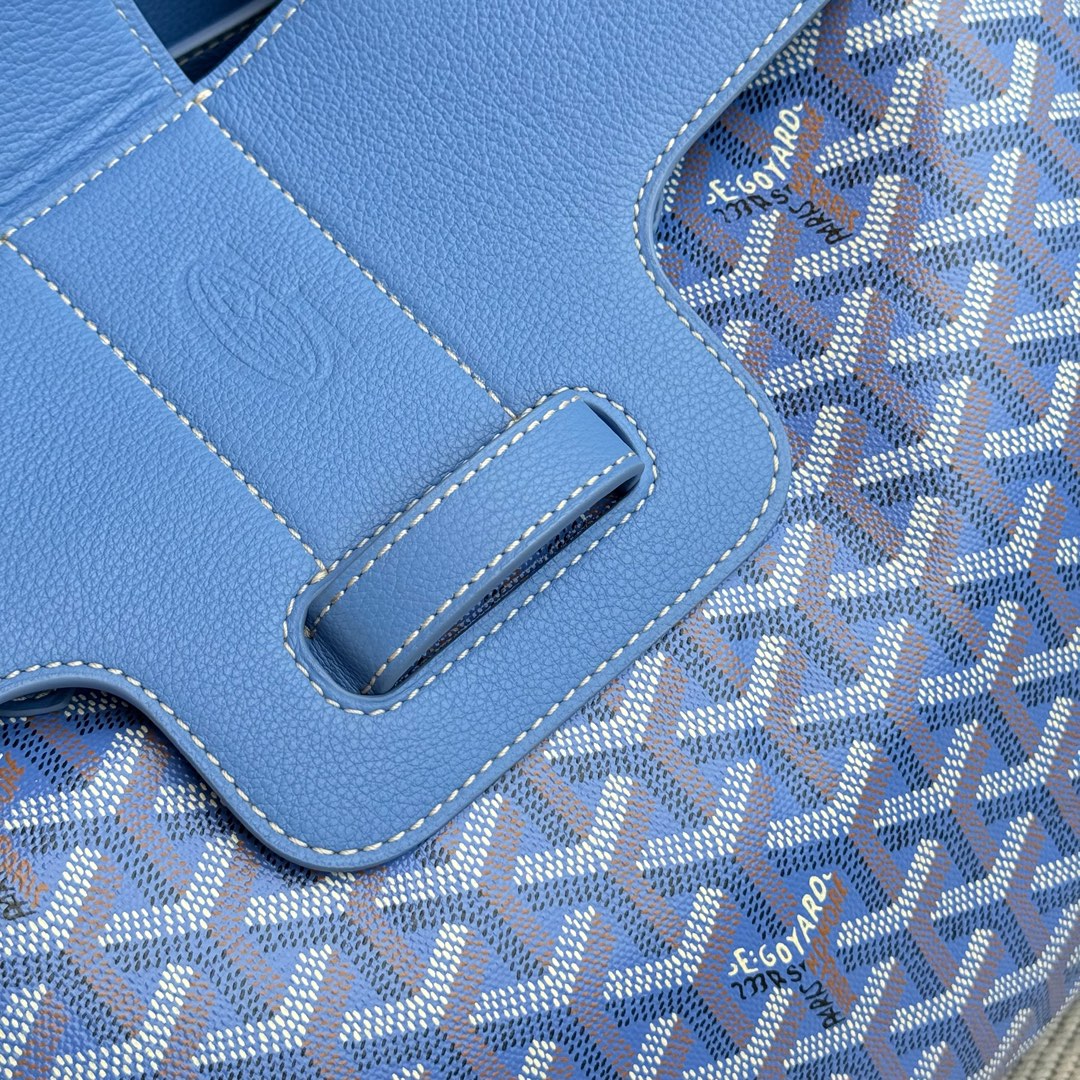Spring and summer limited edition flower style ~ Goyard Goya counter latest version upgraded version new color 🤩 Saigon Gongmu Available in two unique GOYARDINE canvas colors inspired by the vibrant hues of linen flowers: Iris Purple and Rose Pink - Image 12