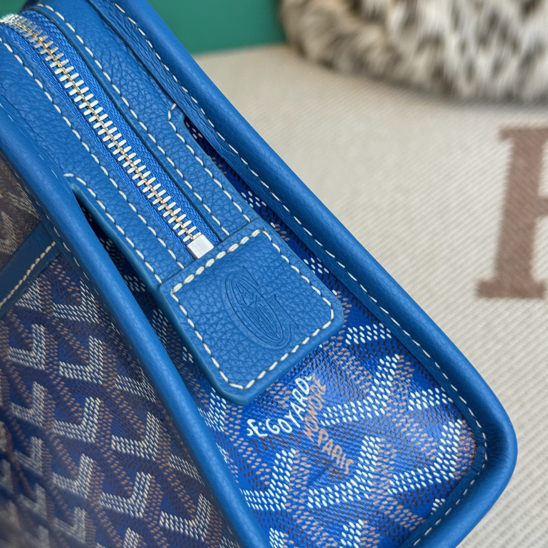 Goyard Goya clutch bag toiletry bag There is also a small zipper bag on the front that can hold some small odds and ends - Image 8