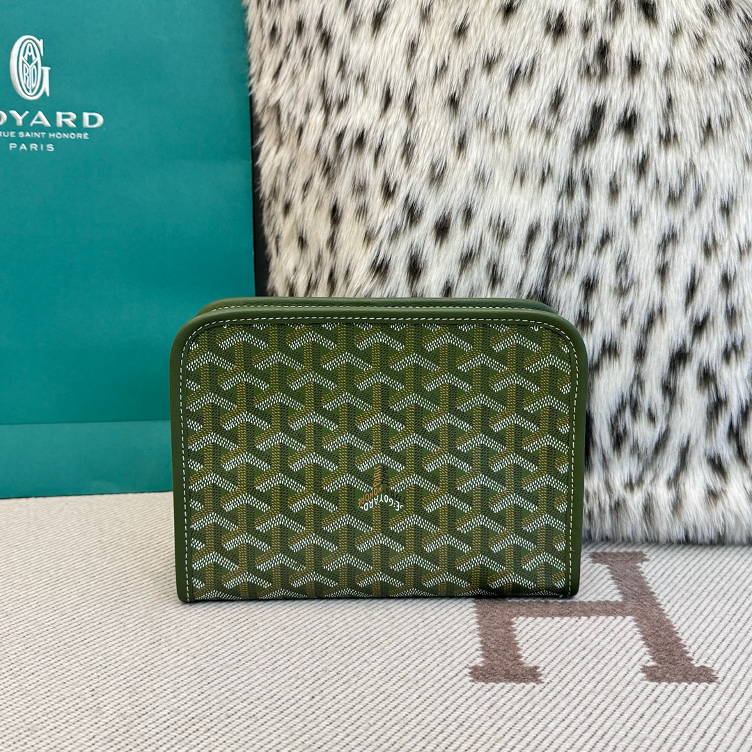 Goyard Goya clutch bag toiletry bag There is also a small zipper bag on the front that can hold some small odds and ends - Image 2
