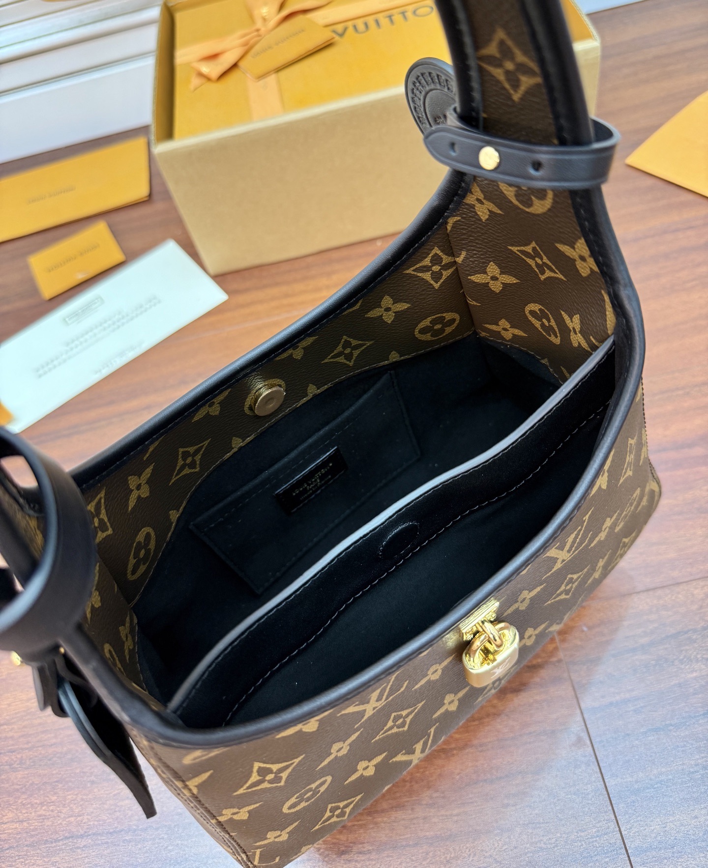 M12940 private product (163 dynamic UID) imported diamond fabric (the ninth quality upgrade, imported original leather - Image 4