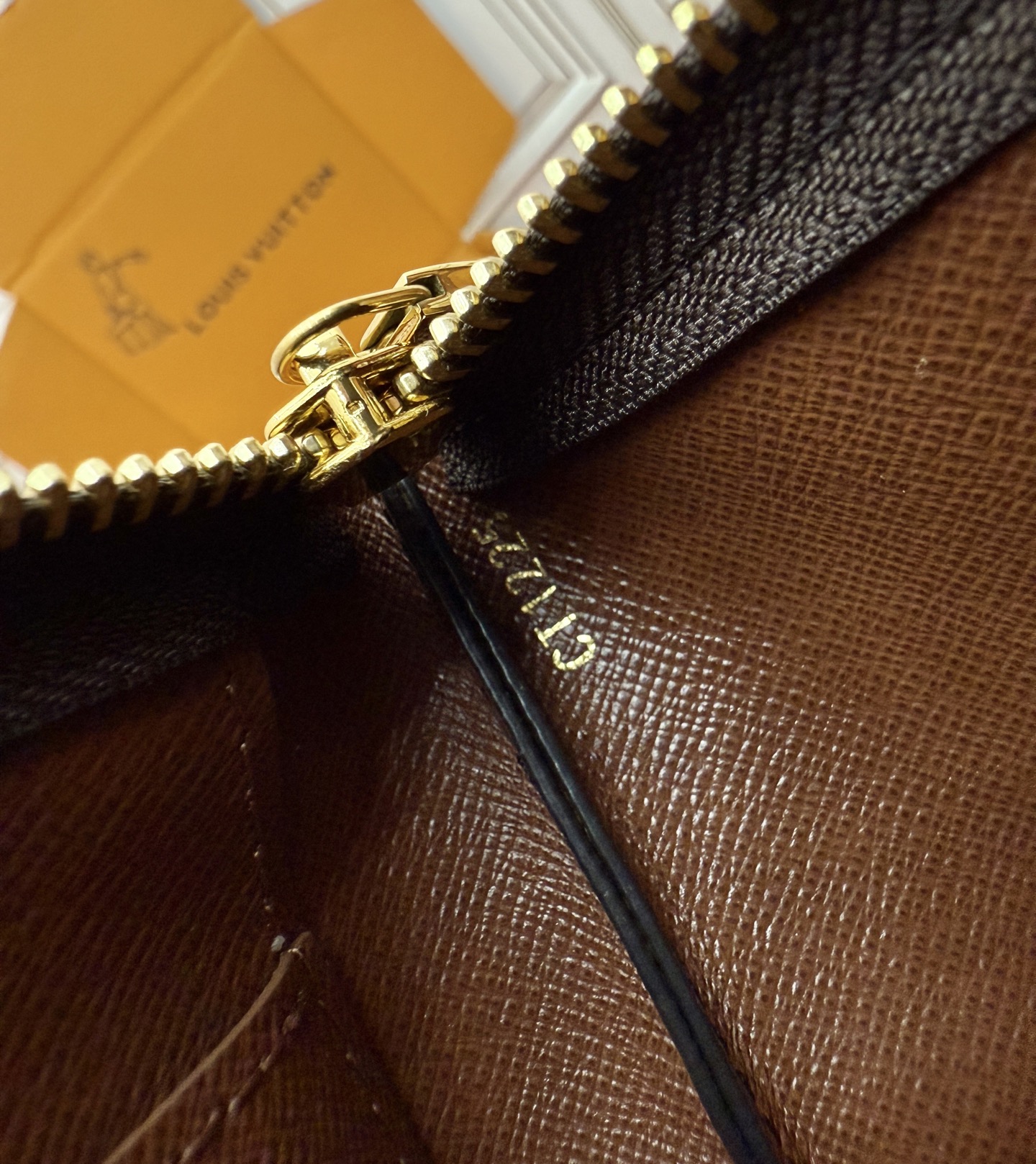 M13560 (Neima serial number) imported diamond fabric (the ninth quality upgrade, imported original leather - Image 4