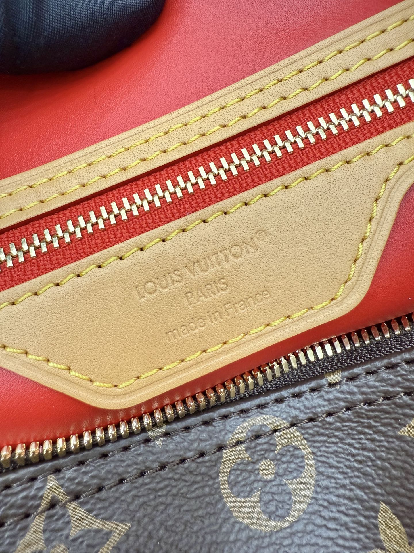 M11945 (163 dynamic UID) imported rhombus fabric (quality and material upgraded for the ninth time, counter synchronization, dynamic electronic chip, gift bag, protective paper, copper plate electronic label, certificate of conformity) The leather is an authentic foundry, Italian A-grade tree paste leather (private product), it is a channel product: it is quality, hardware, fabric, handwork, oil edges, it is an A-grade product, the photo taken is consistent with the product, and the complete package on the picture - Image 9