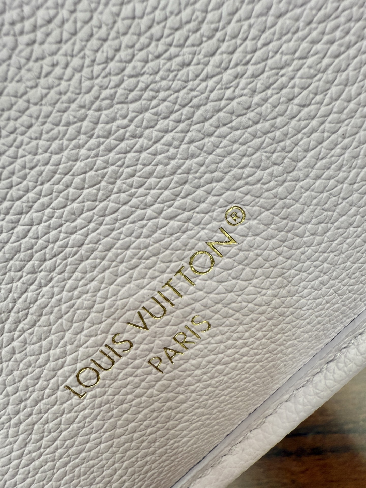 M25656 imported rhombus fabric (quality and materials upgraded again for the ninth time, counter synchronization, dynamic electronic chip, gift bag, protective paper, copperplate electronic label, certificate of conformity) The leather is a genuine foundry, Italian A-grade tree paste leather (private product), the quality, hardware, fabric, handwork, oil edges, is an A-grade product, the photo taken is consistent with the product, and the complete package on the picture - Image 5