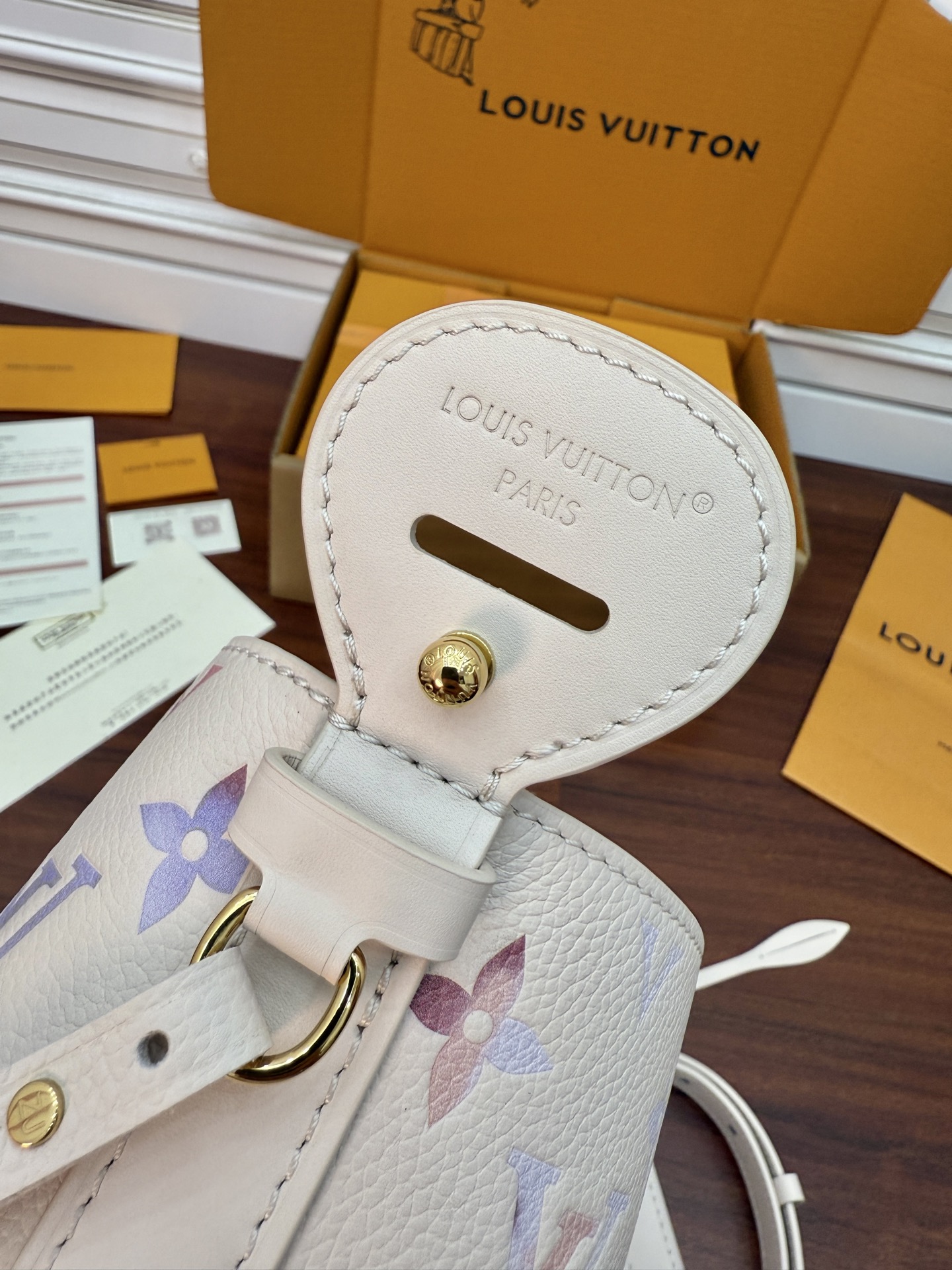 M25673 imported rhombus fabric (quality and materials upgraded again for the ninth time, counter synchronization, dynamic electronic chip, gift bag, protective paper, copper plate electronic label, certificate of conformity) The leather is a genuine foundry, Italian A-grade tree paste leather (private product), the quality, hardware, fabric, handwork, oil edges, is an A-grade product, the photo taken is consistent with the product, and the complete package on the picture - Image 10