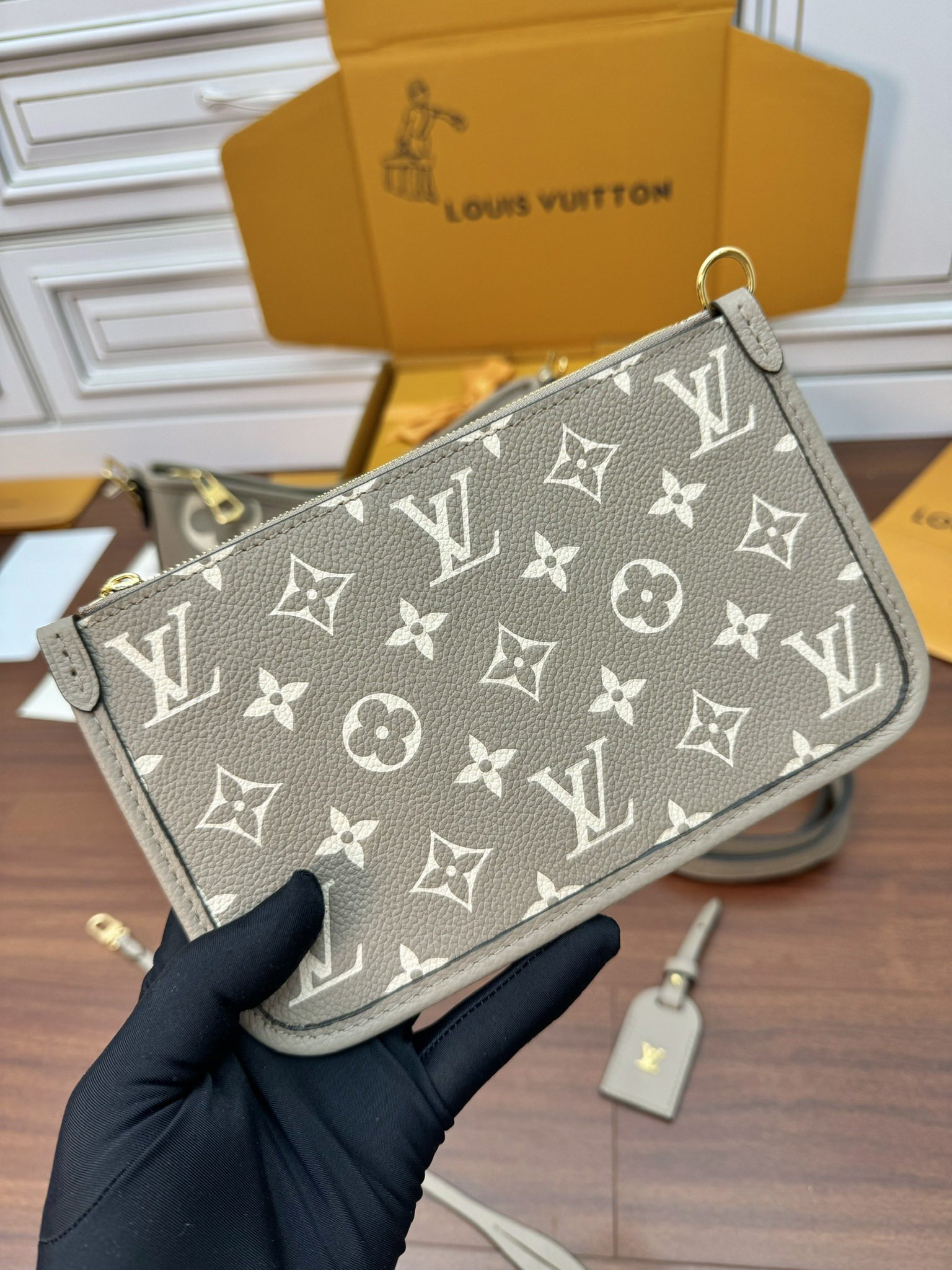 M47180 imported original leather - Image 20