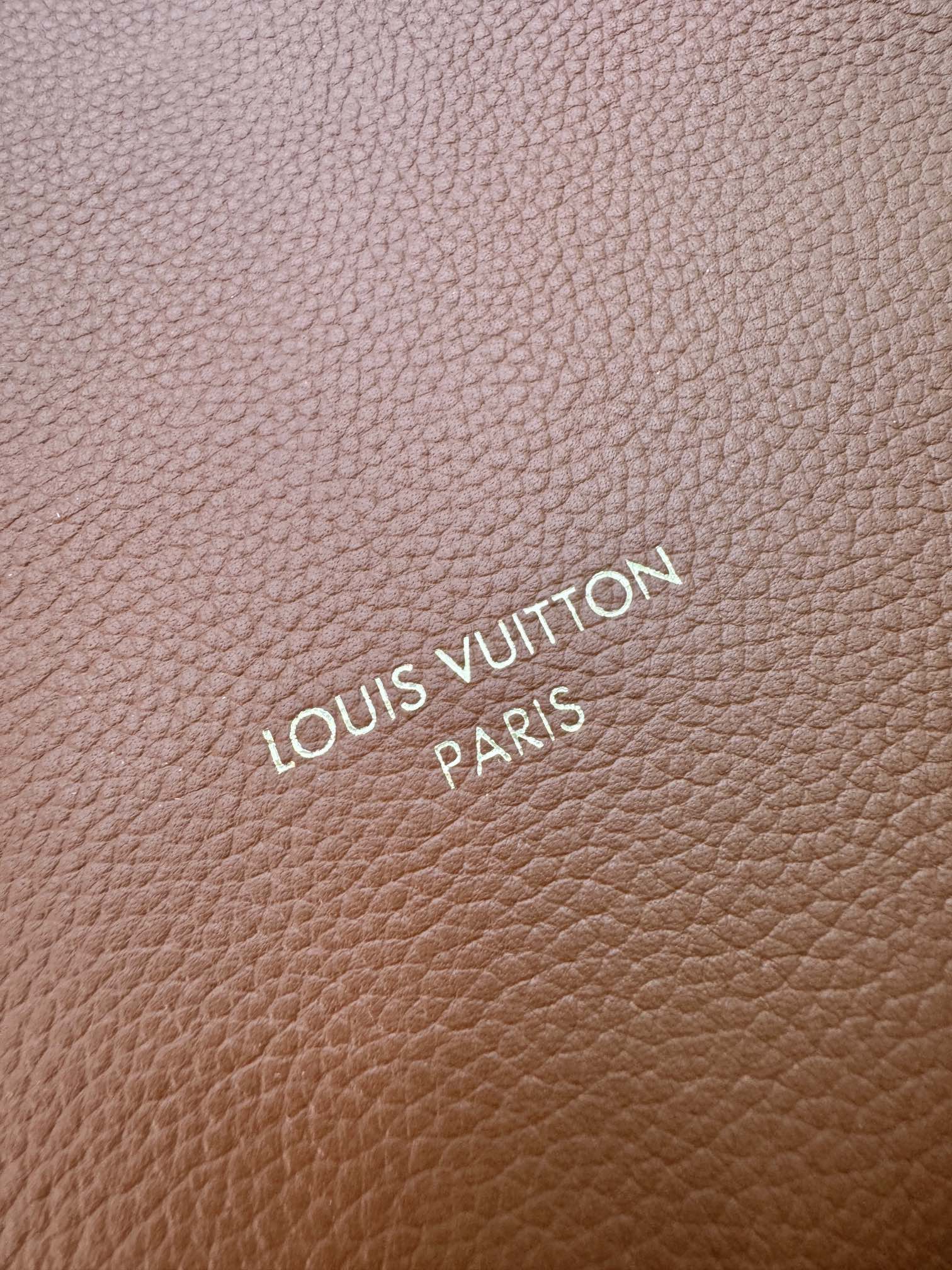 M24974 dynamic electronic chip, gift bag, protective paper, copperplate electronic label, certificate) The leather is genuine OEM Italian A-grade leather (super genuine): the so-called super genuine - Image 9