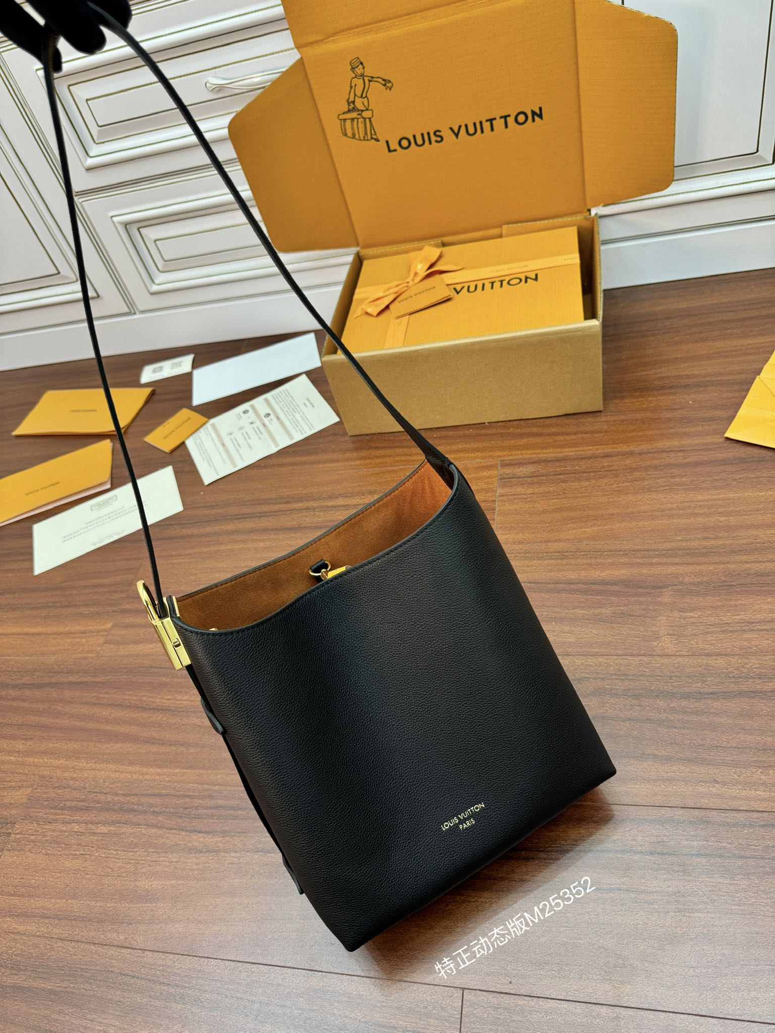 M25352 dynamic electronic chip, gift bag, protective paper, copperplate electronic label, certificate) The leather is genuine OEM Italian A-grade leather (super genuine): the so-called super genuine - Image 10