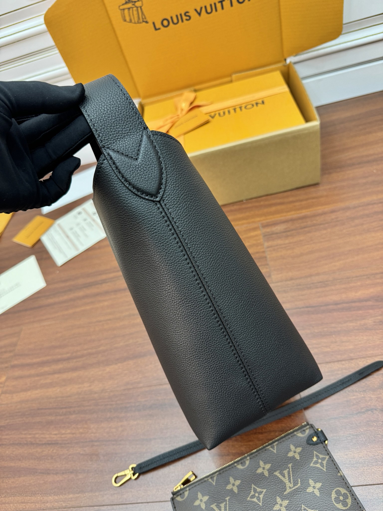 M25352 dynamic electronic chip, gift bag, protective paper, copperplate electronic label, certificate) The leather is genuine OEM Italian A-grade leather (super genuine): the so-called super genuine - Image 13