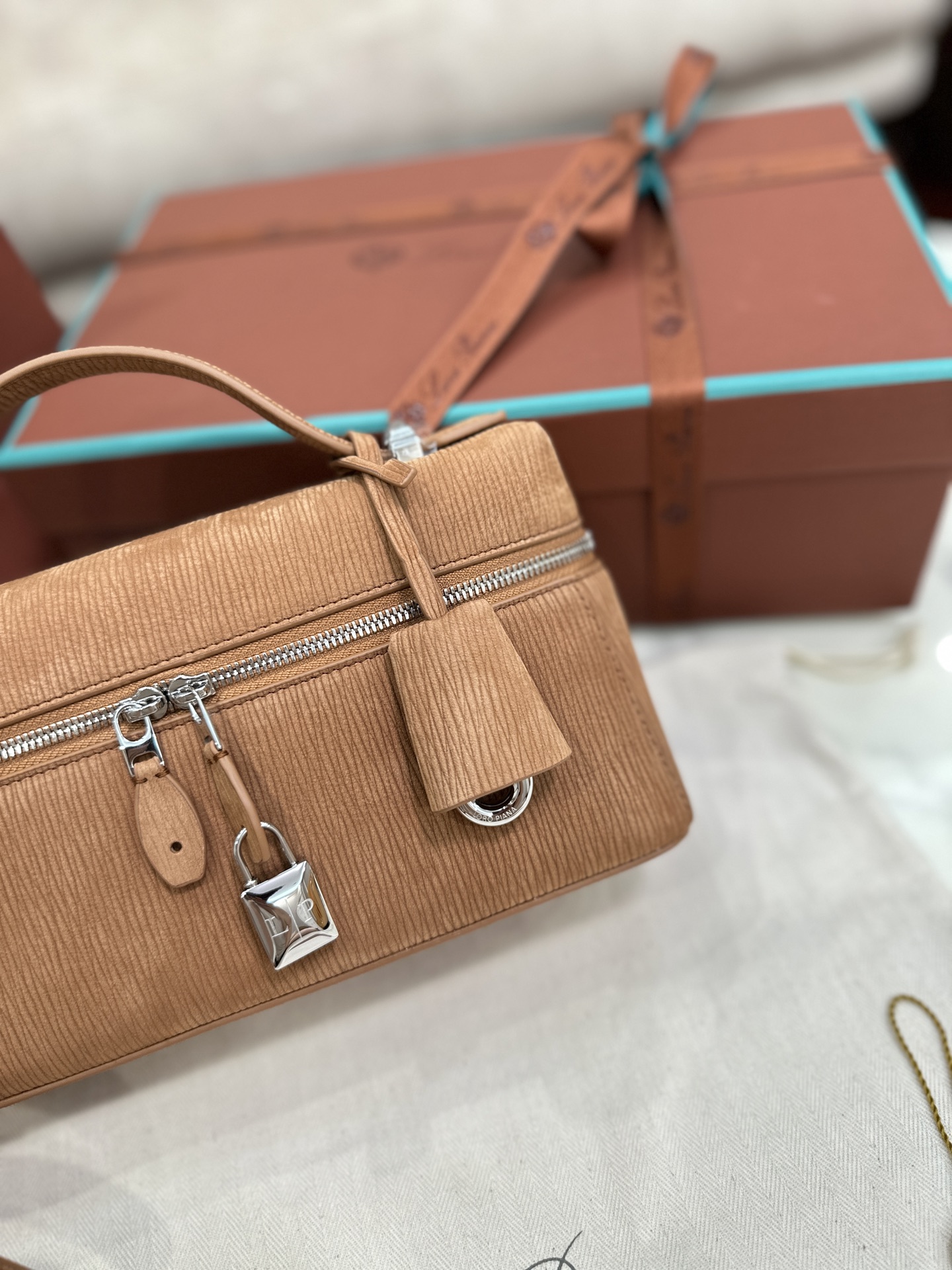 Extra bag L23 light brown silver buckle - Image 4