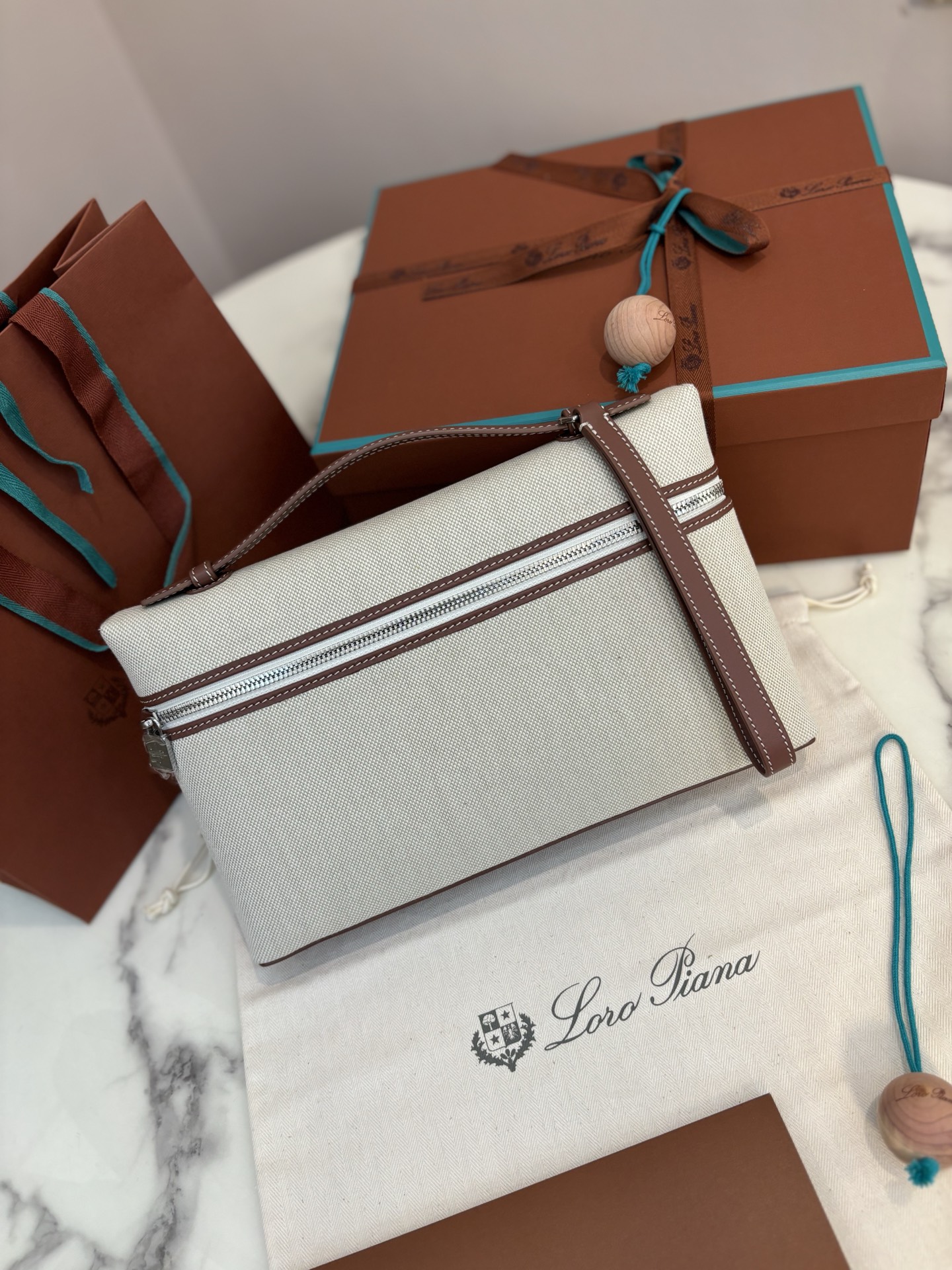Loro Piana Extra Pouch Clutch Detachable zip with tonal logo canvas Size: 29*18*5cm - Image 2